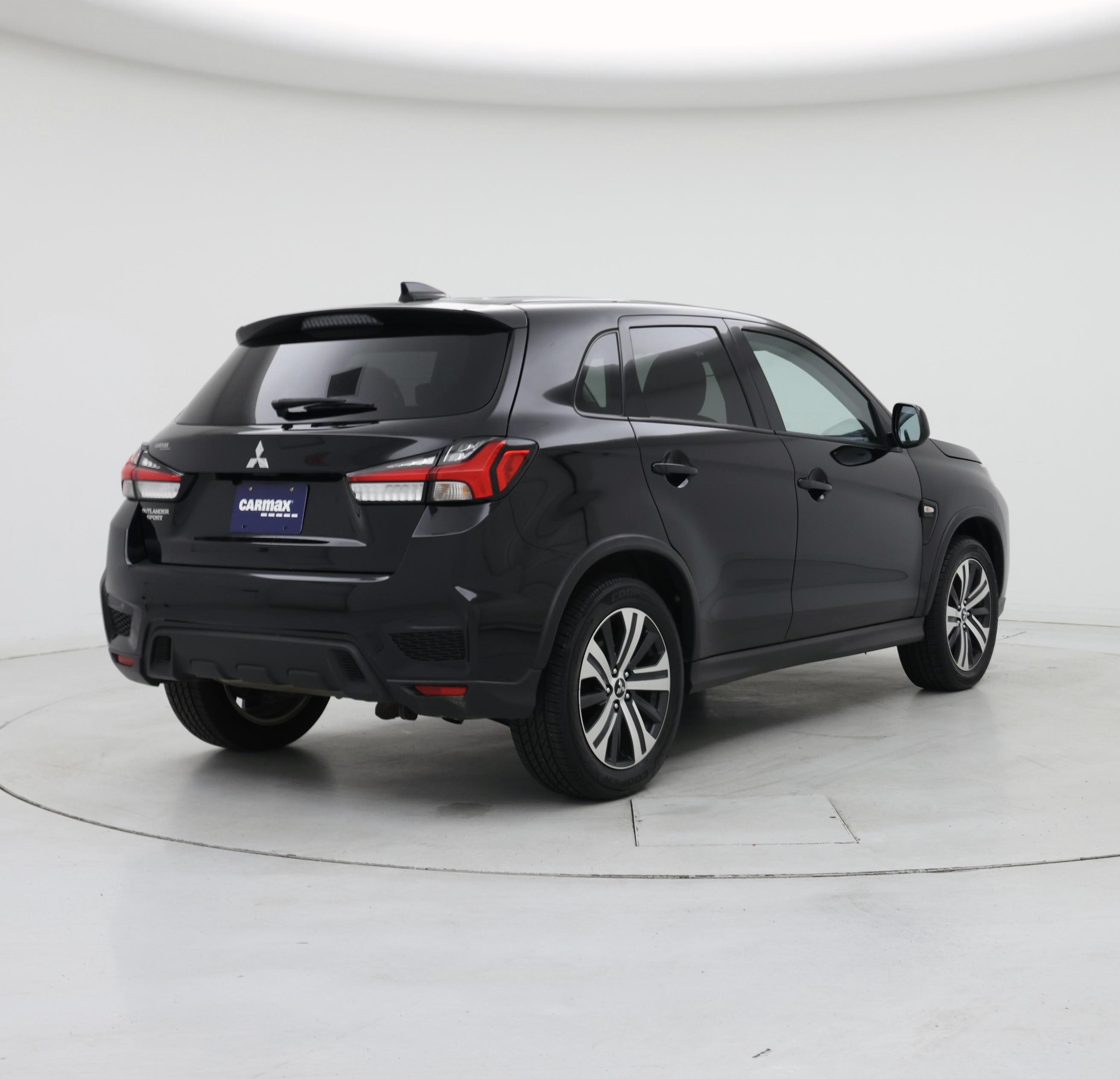 Thumbnail: 2020 Mitsubishi Outlander Sport - 8