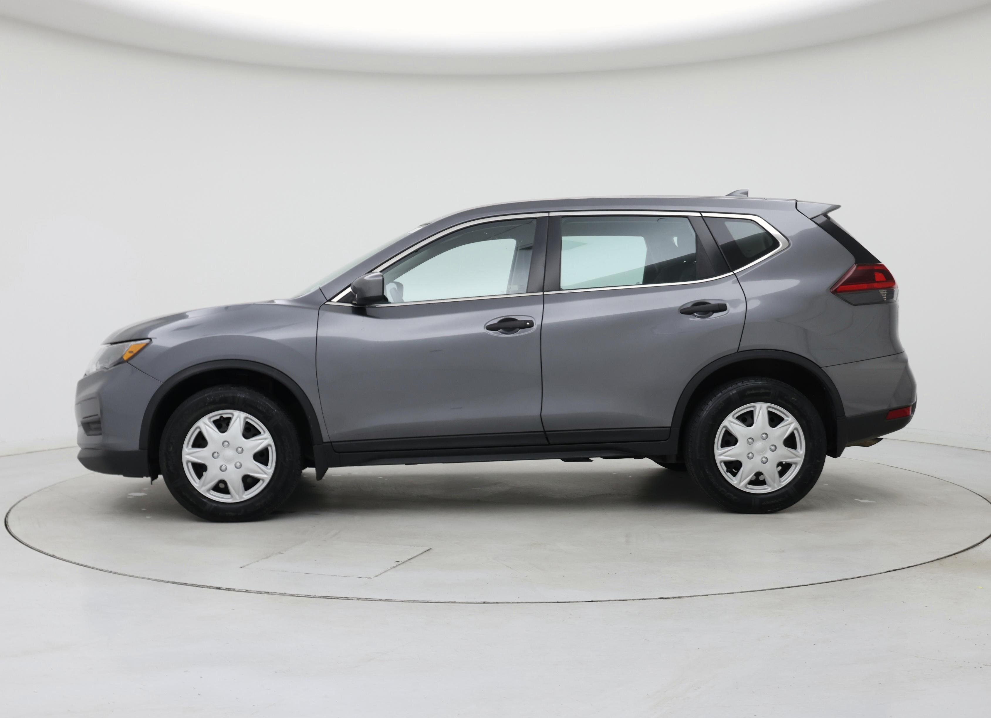 Thumbnail: 2019 Nissan Rogue - 3