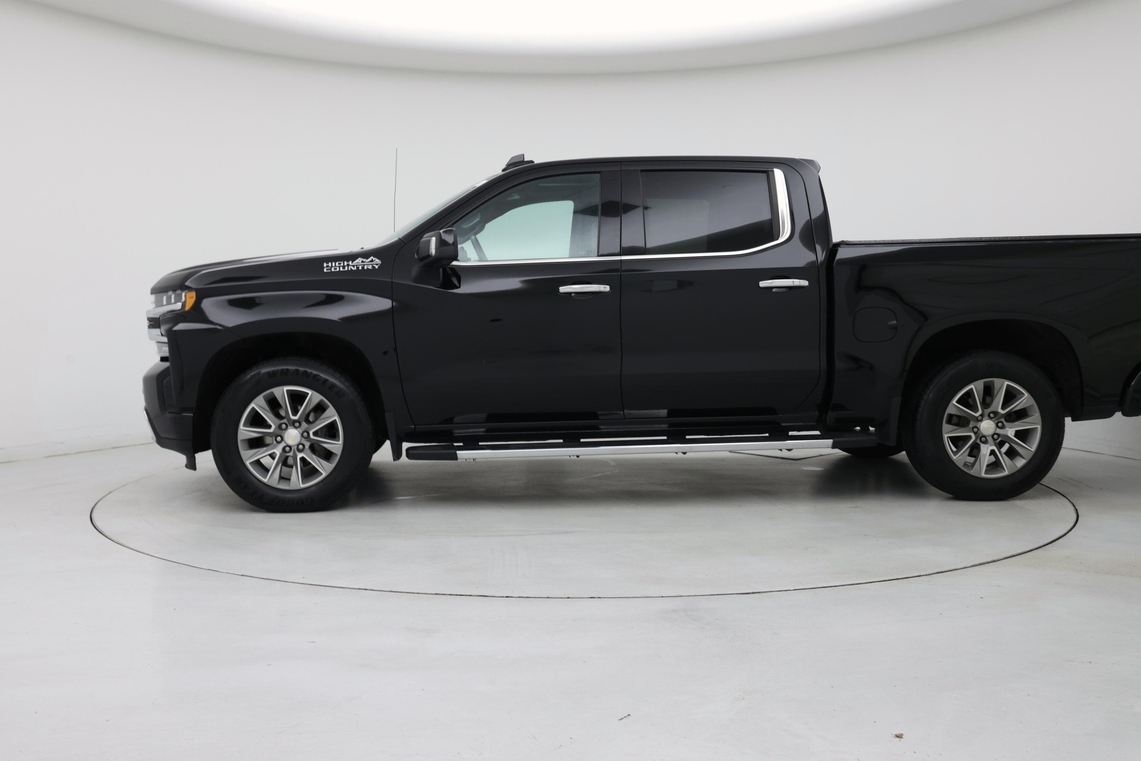 Thumbnail: 2022 Chevrolet Silverado 1500 - 3