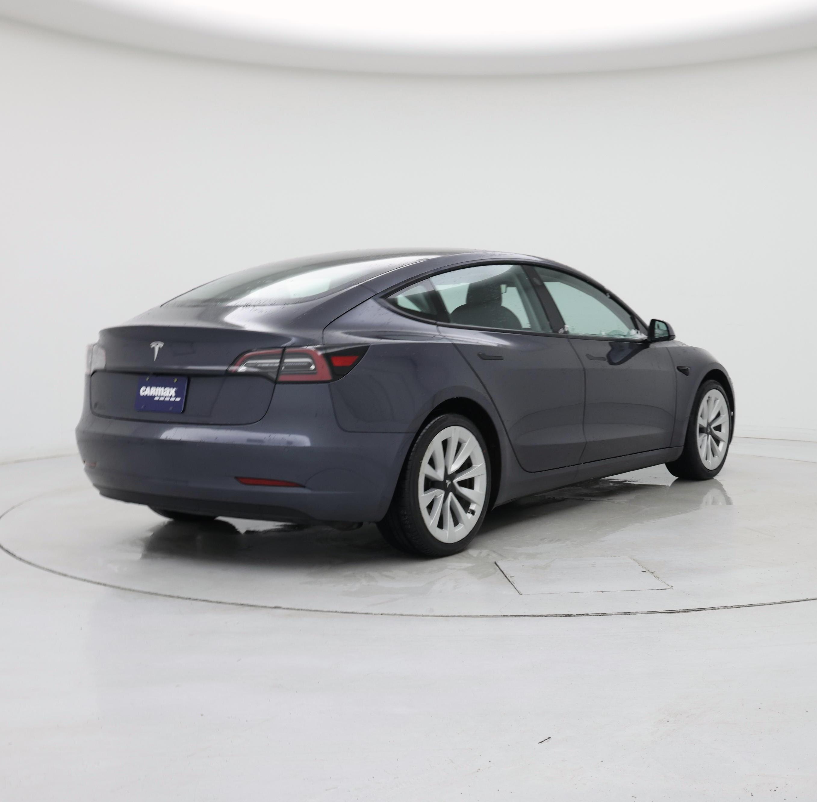 Thumbnail: 2022 Tesla Model 3 - 8