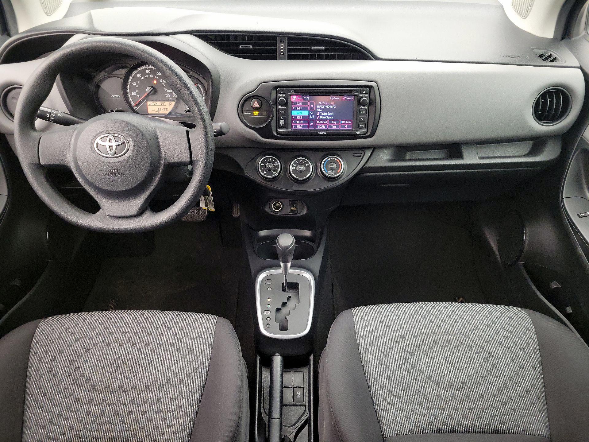 Thumbnail: 2015 Toyota Yaris - 9