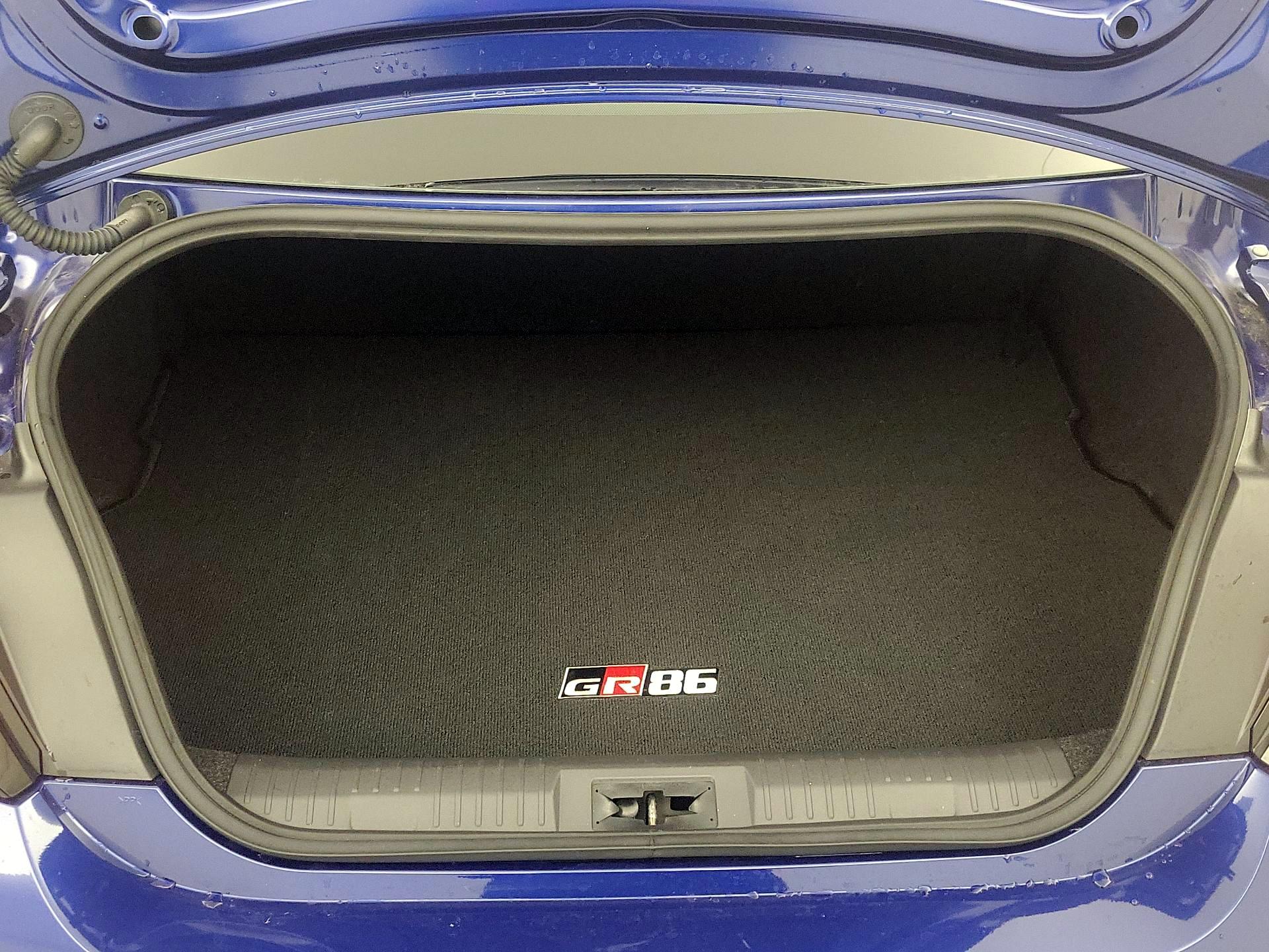 Thumbnail: 2025 Toyota GR86 - 20