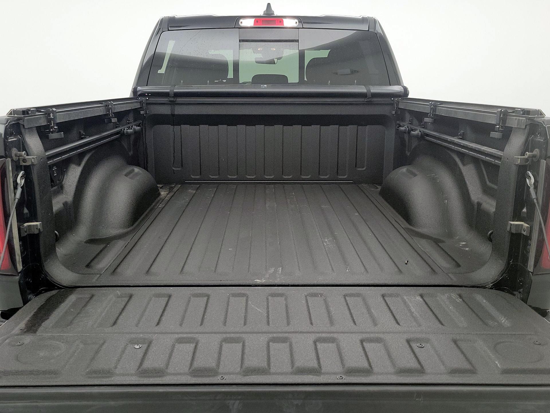 Thumbnail: 2025 RAM 1500 - 20