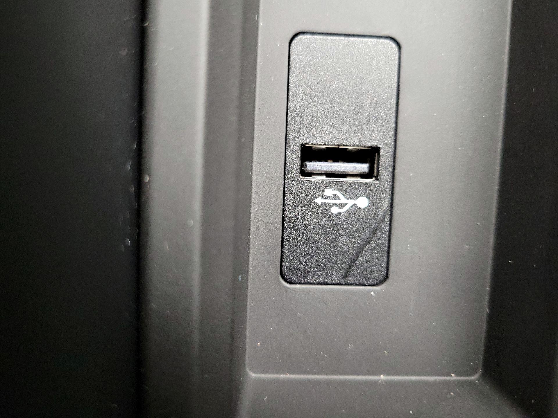 Thumbnail: 2018 BMW 3 Series - 19