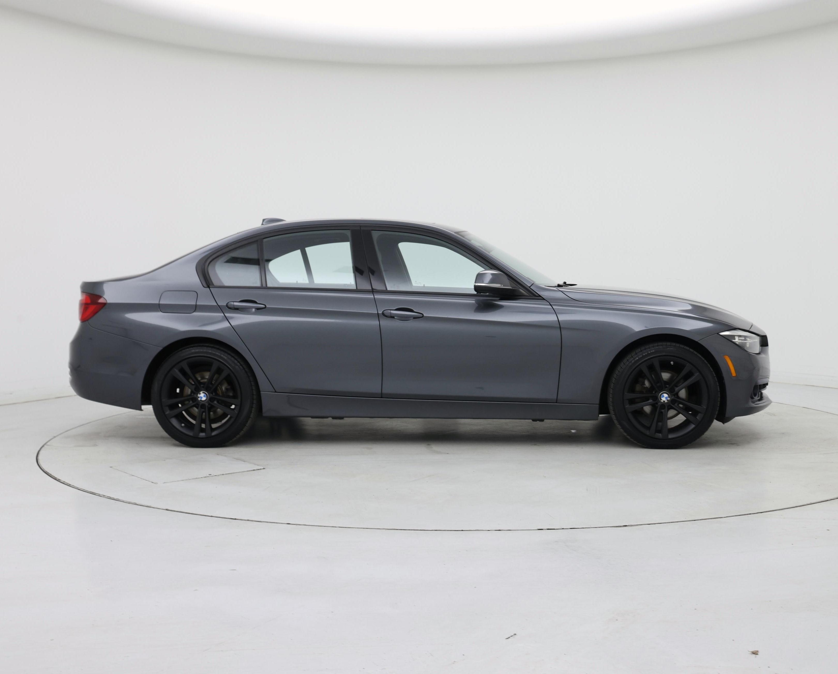 Thumbnail: 2018 BMW 3 Series - 7