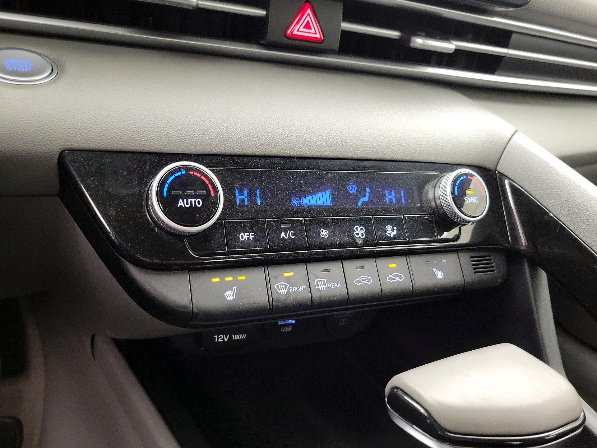 Thumbnail: 2022 Hyundai Elantra - 16