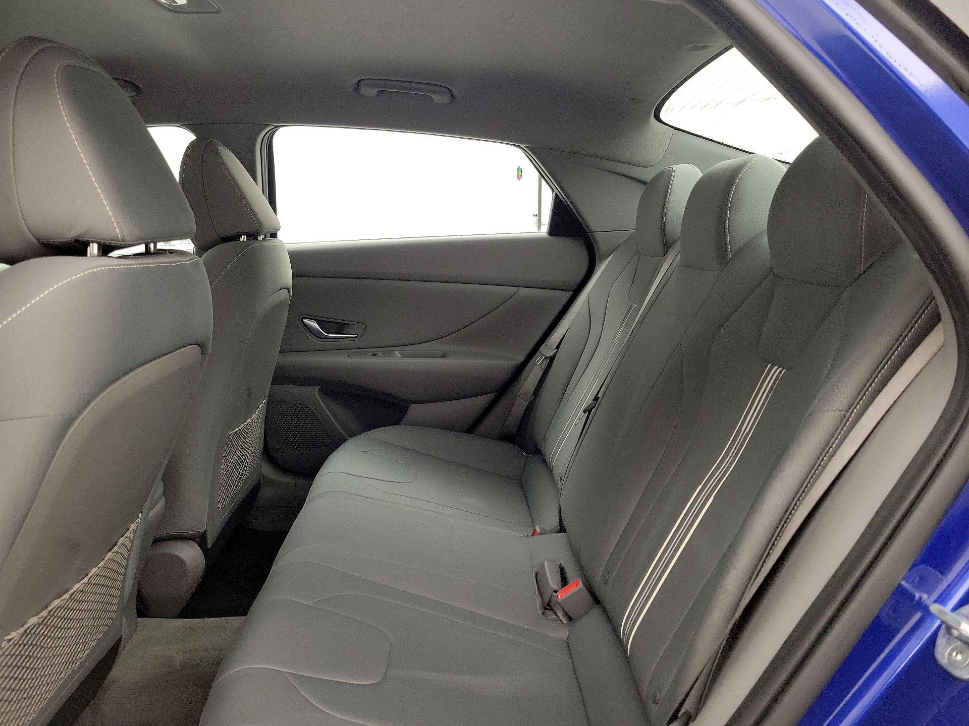 Thumbnail: 2022 Hyundai Elantra - 19