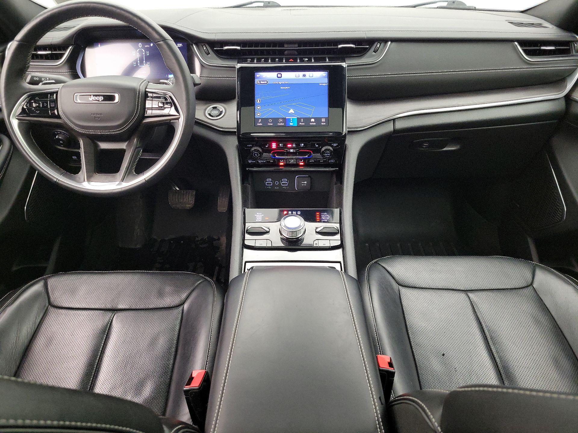 Thumbnail: 2022 Jeep Grand Cherokee - 9