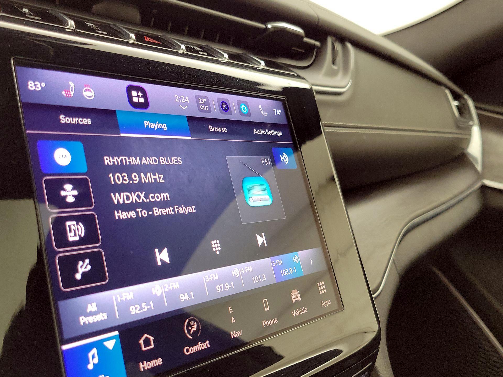 Thumbnail: 2022 Jeep Grand Cherokee - 16