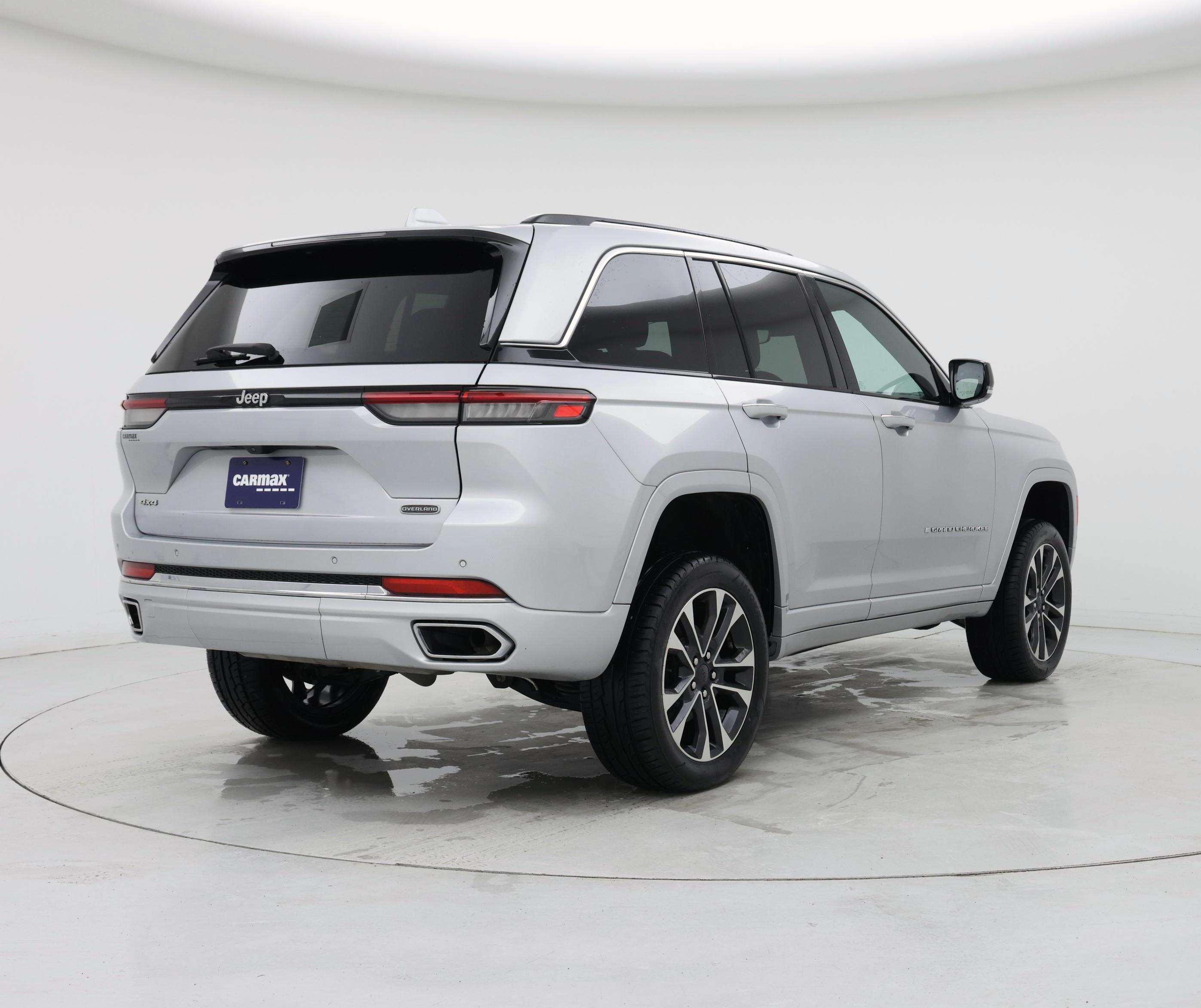 Thumbnail: 2022 Jeep Grand Cherokee - 8