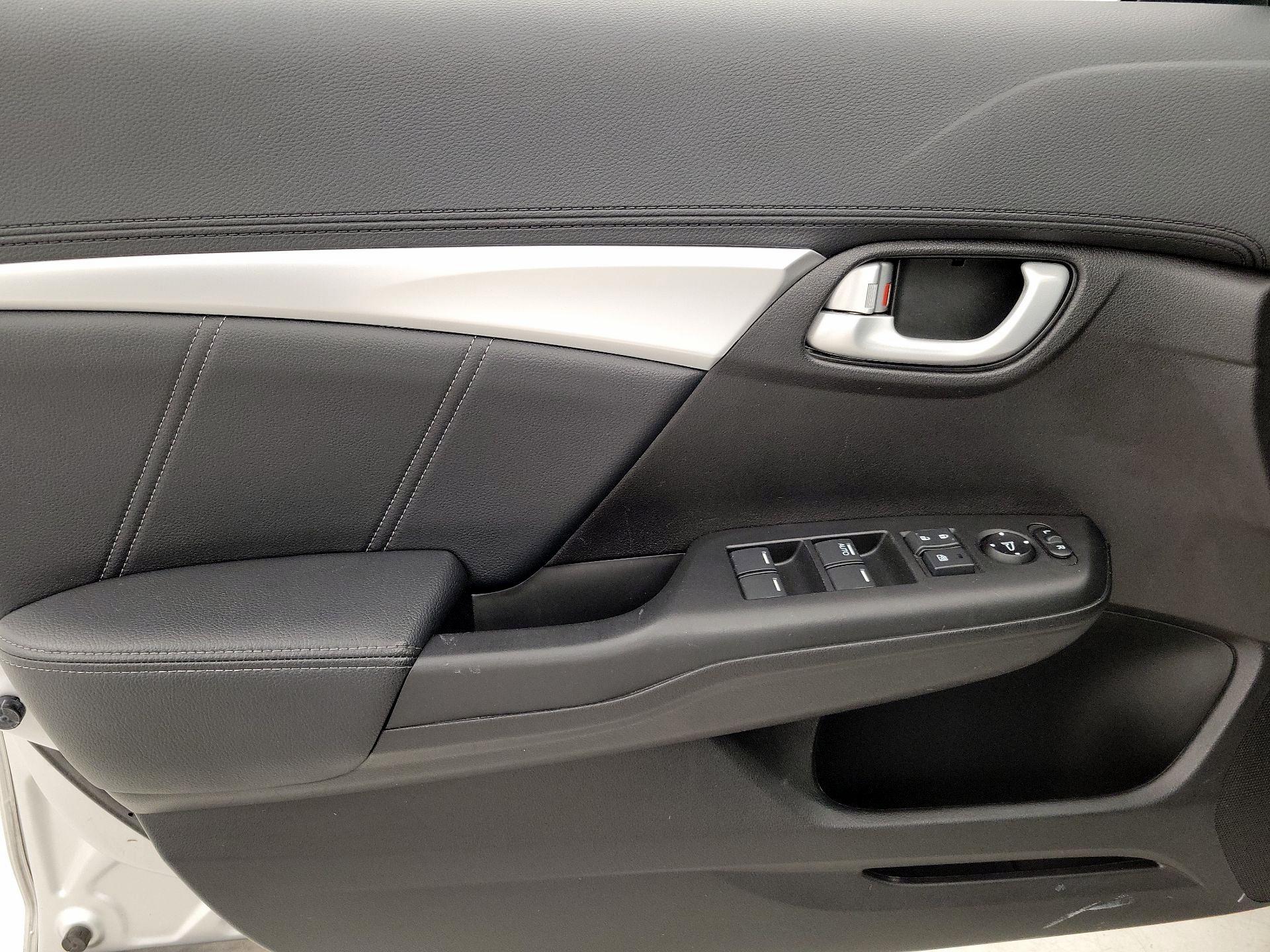 Thumbnail: 2015 Honda Civic - 12