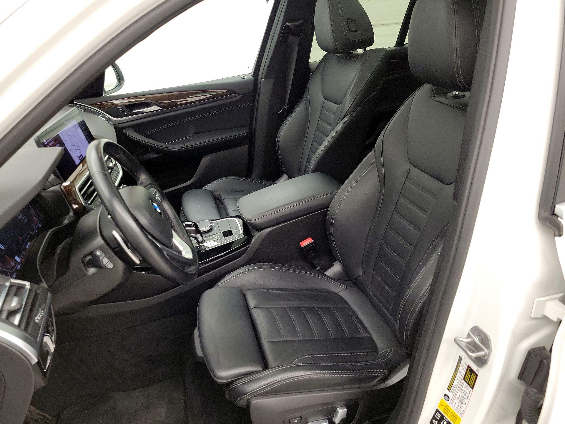 Thumbnail: 2022 BMW X3 - 11