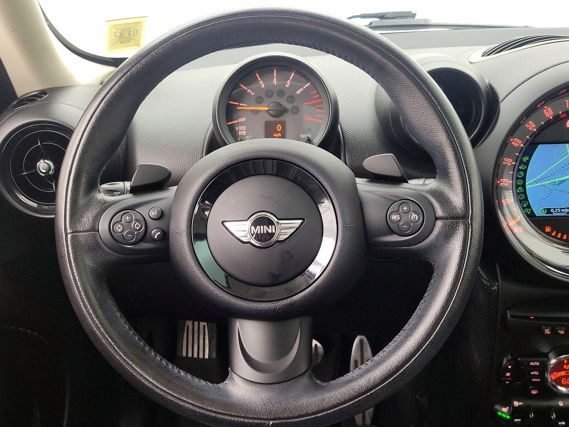 Thumbnail: 2016 MINI Cooper Countryman - 10