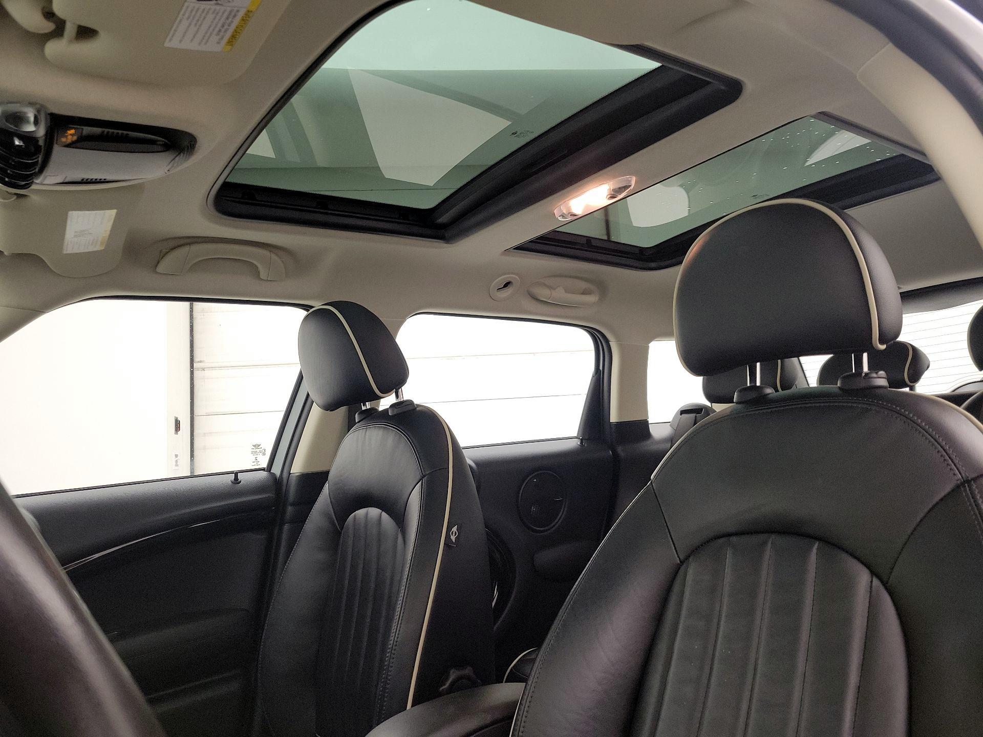 Thumbnail: 2016 MINI Cooper Countryman - 19