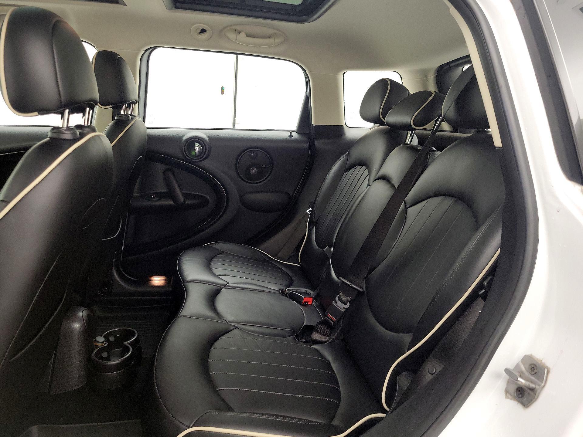 Thumbnail: 2016 MINI Cooper Countryman - 20