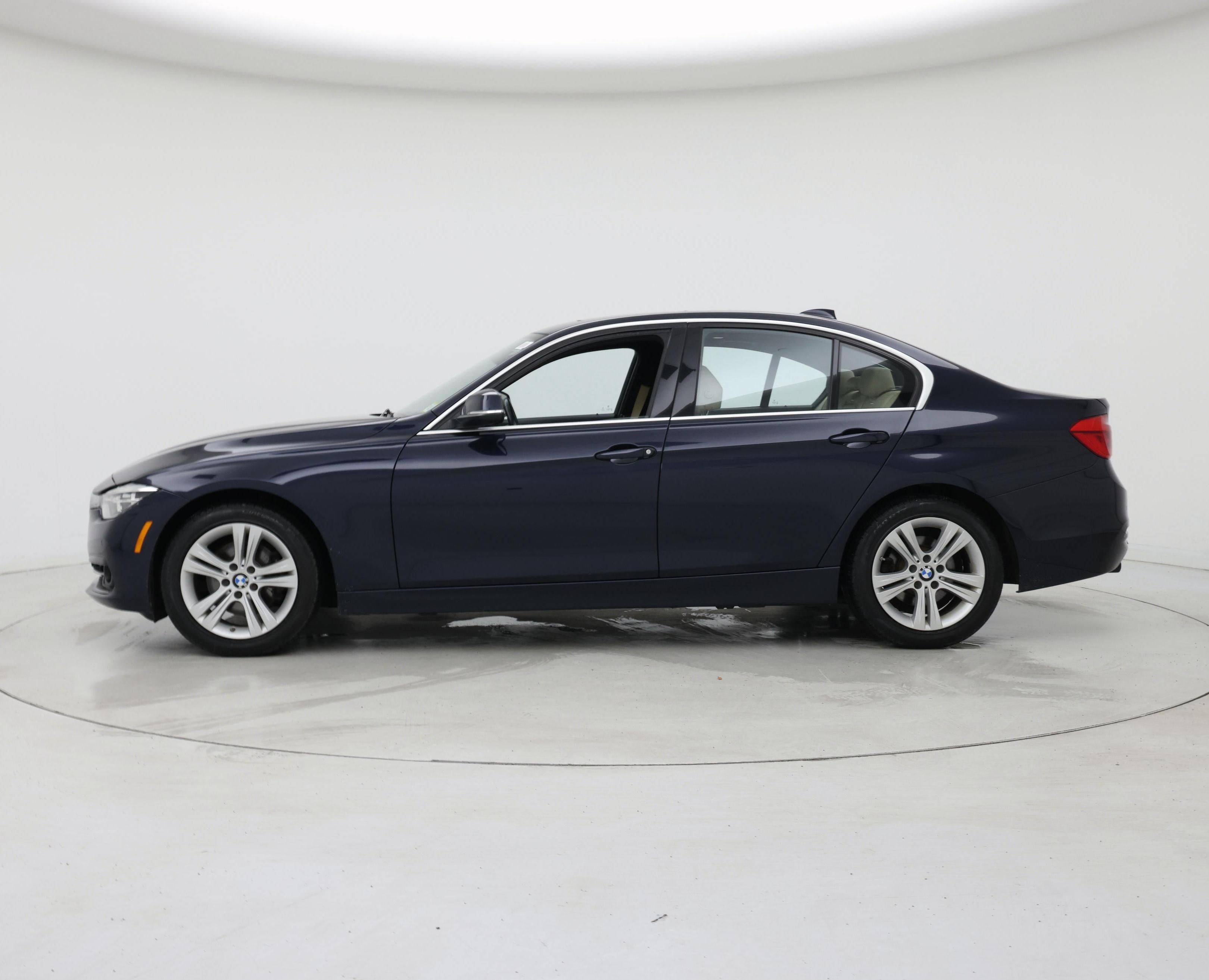 Thumbnail: 2017 BMW 3 Series - 3