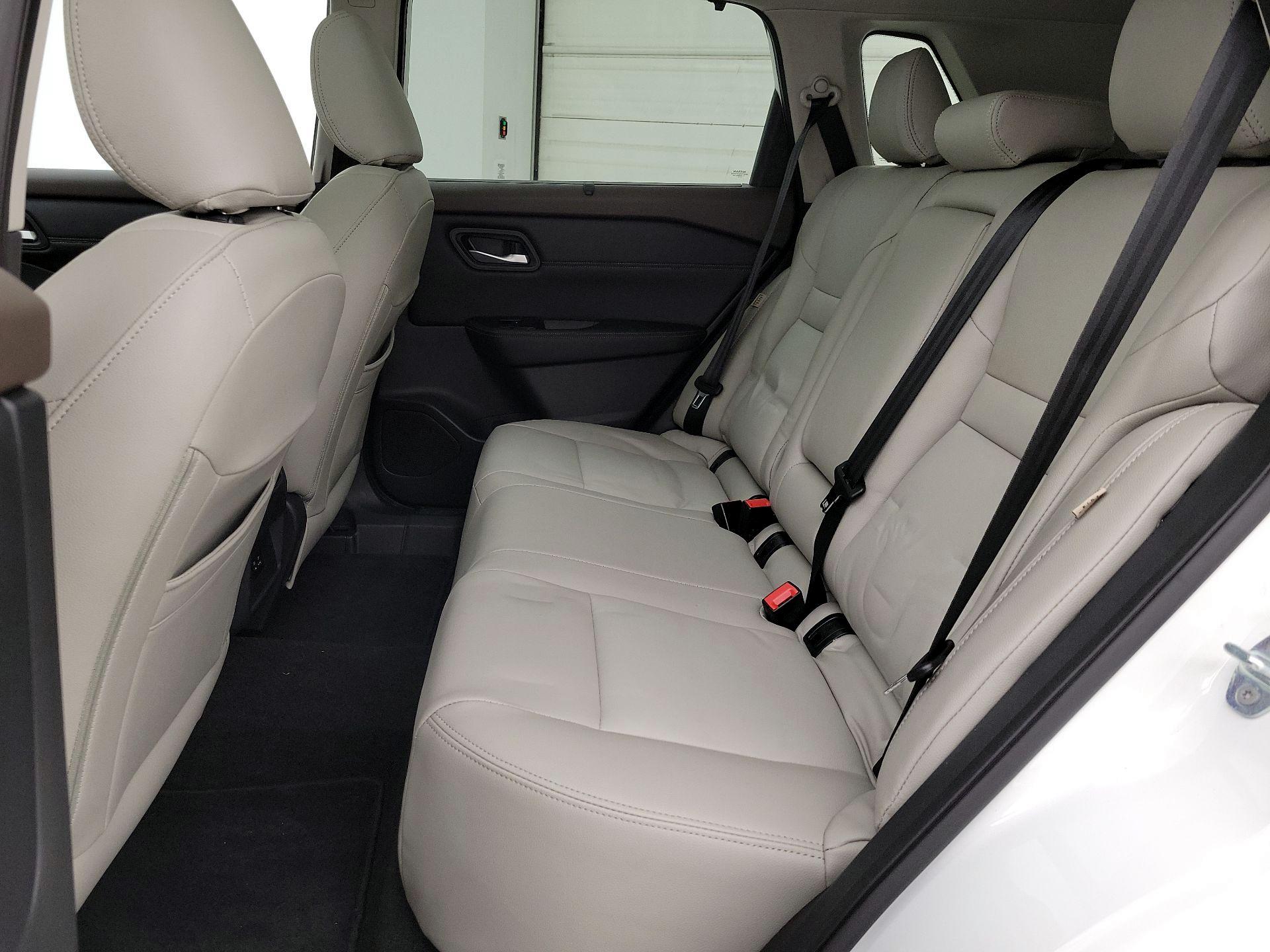 Thumbnail: 2022 Nissan Rogue - 20