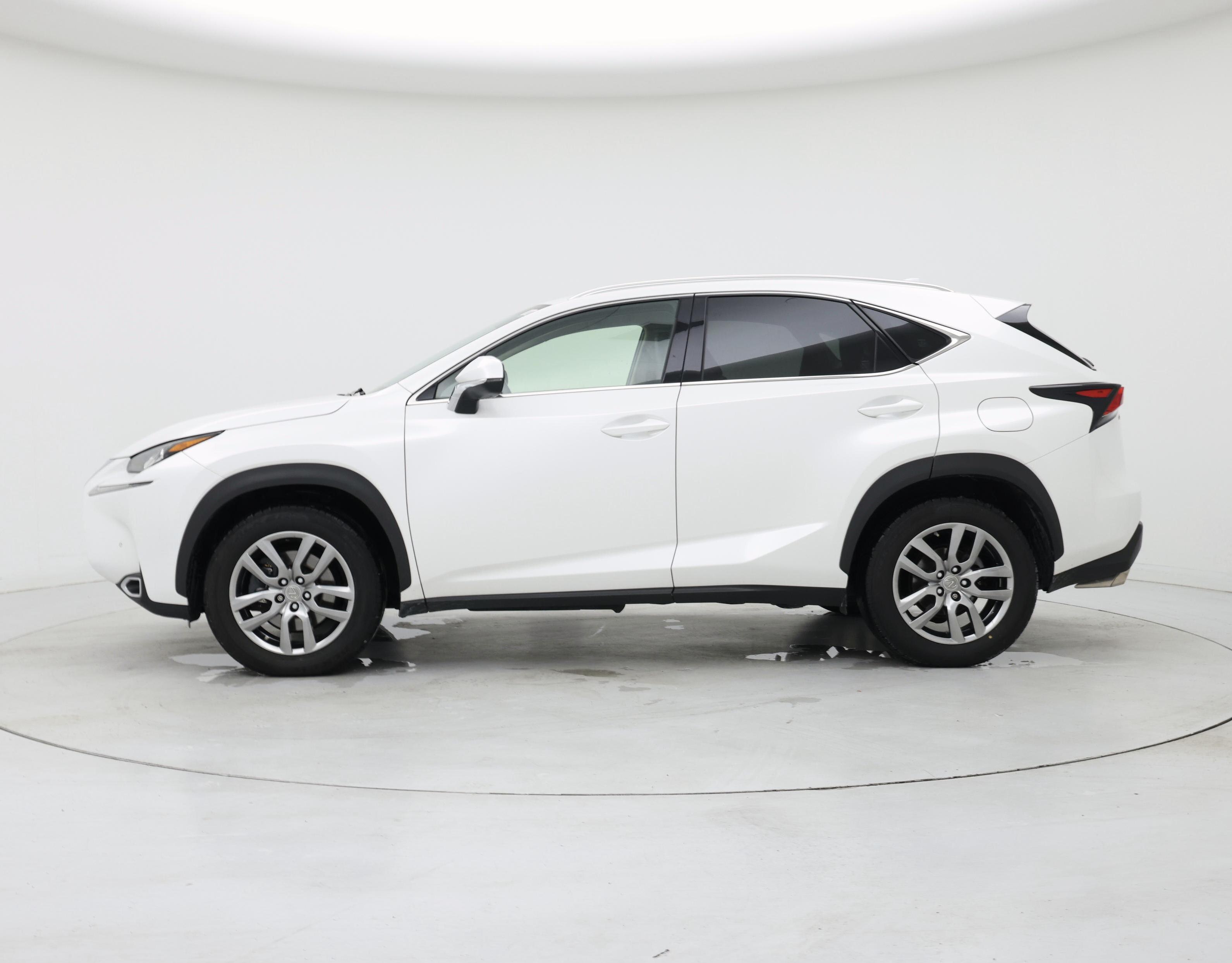 Thumbnail: 2016 Lexus NX - 3