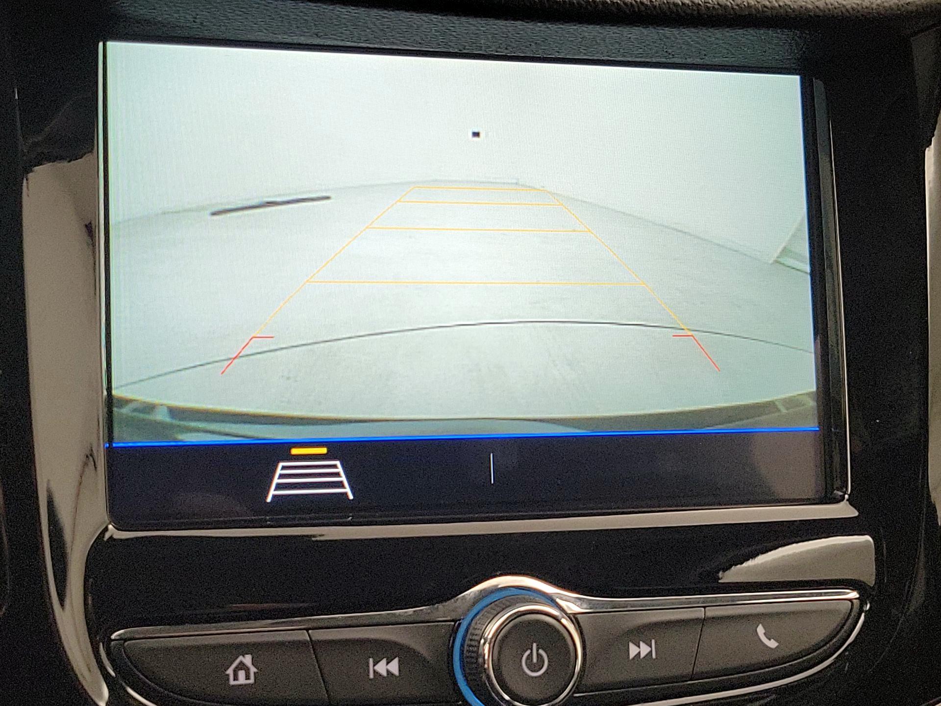 Thumbnail: 2019 Chevrolet Trax - 14