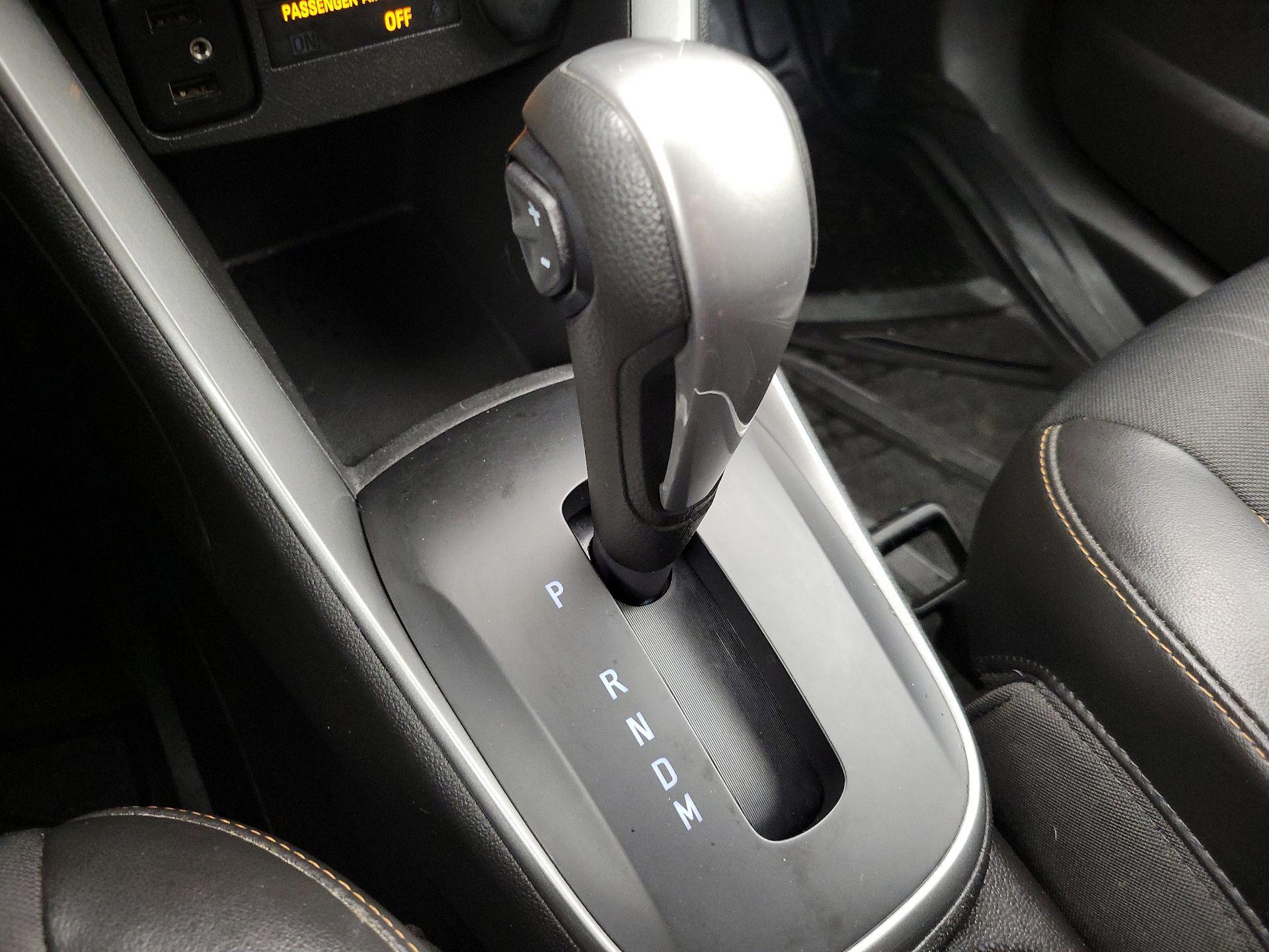 Thumbnail: 2019 Chevrolet Trax - 17