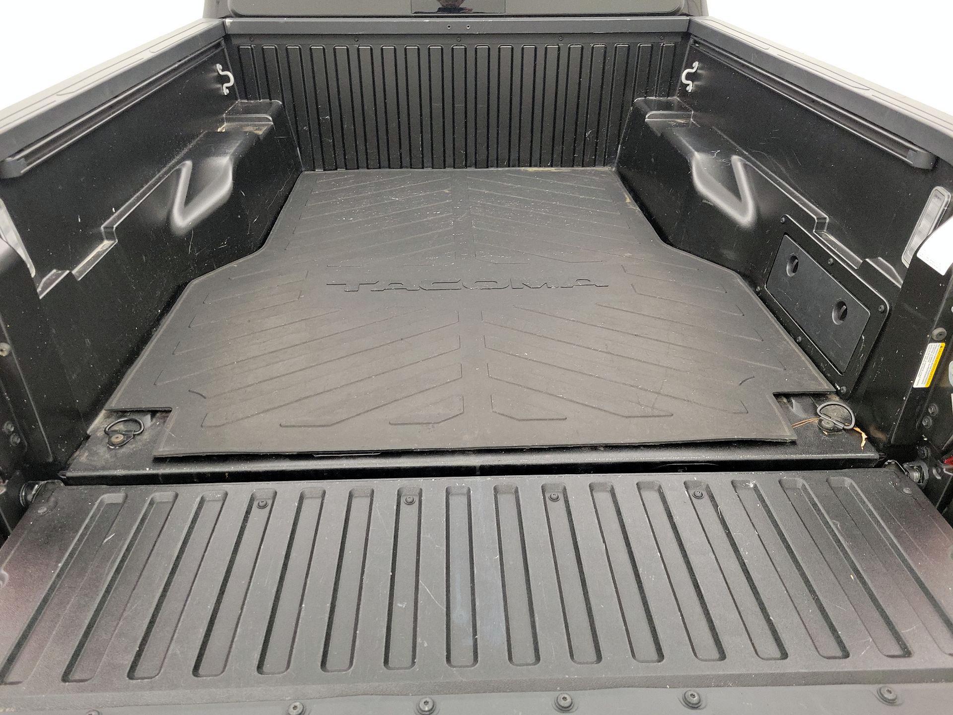 Thumbnail: 2023 Toyota Tacoma - 20