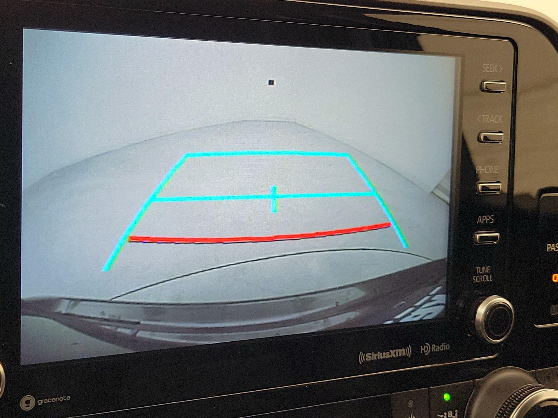 Thumbnail: 2022 Toyota Highlander - 14