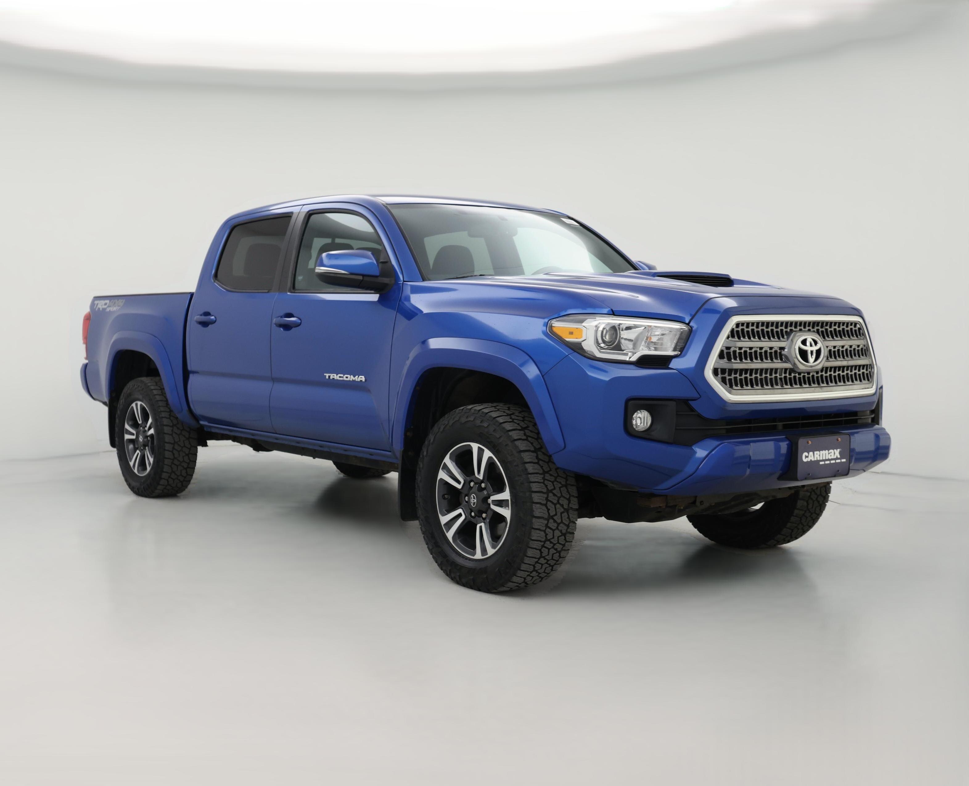 Thumbnail: 2017 Toyota Tacoma - 1