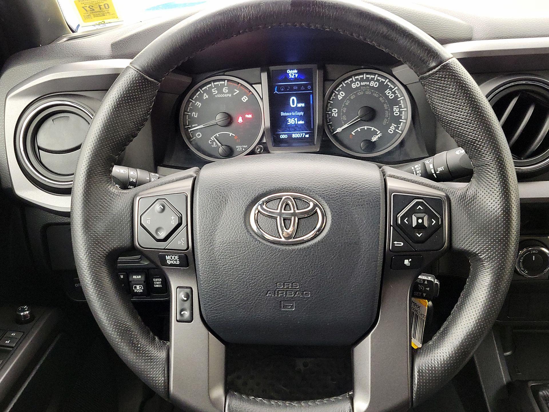 Thumbnail: 2017 Toyota Tacoma - 10