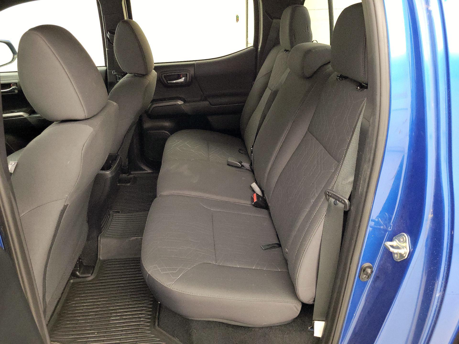 Thumbnail: 2017 Toyota Tacoma - 19