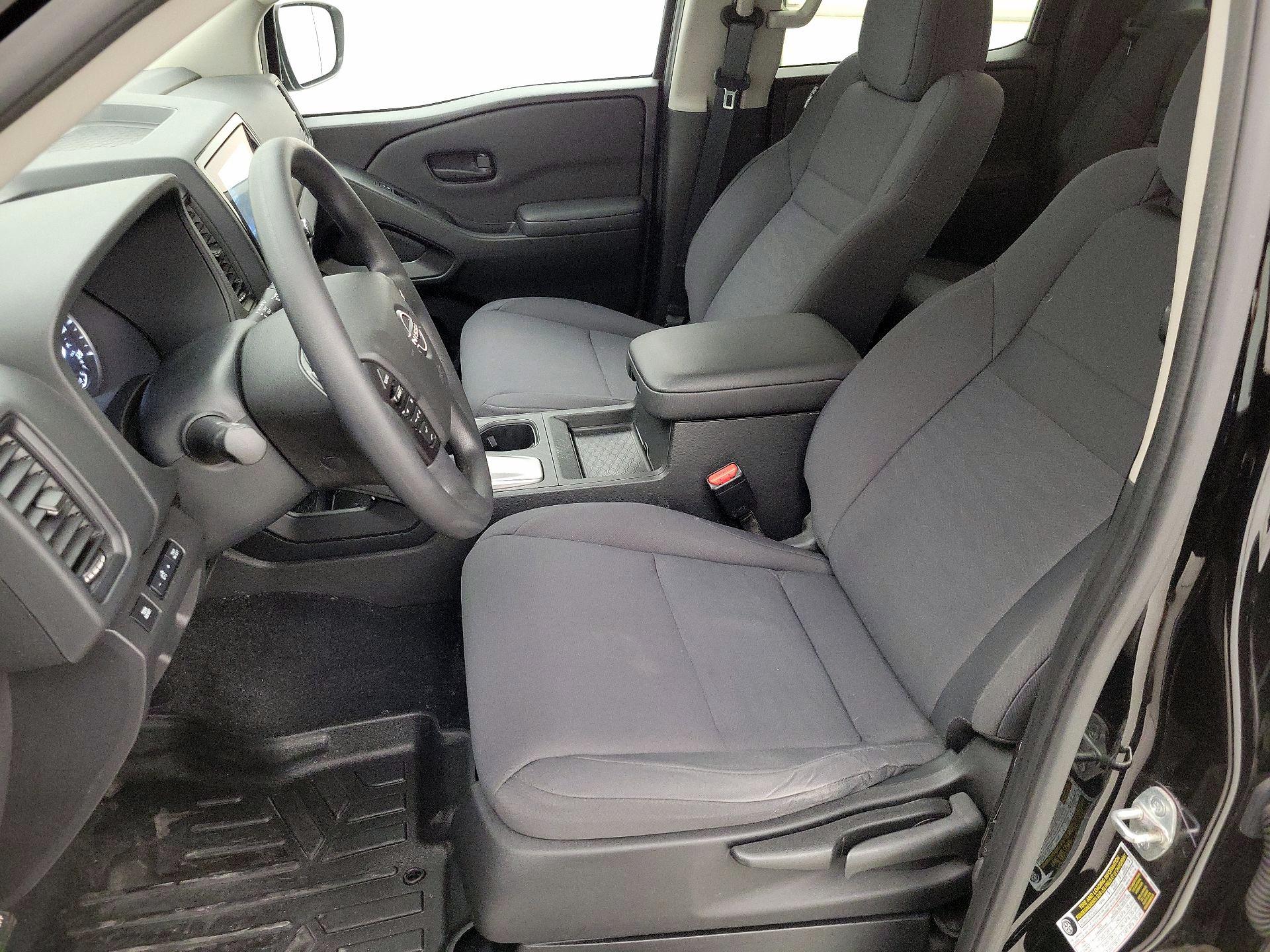 Thumbnail: 2022 Nissan Frontier - 11