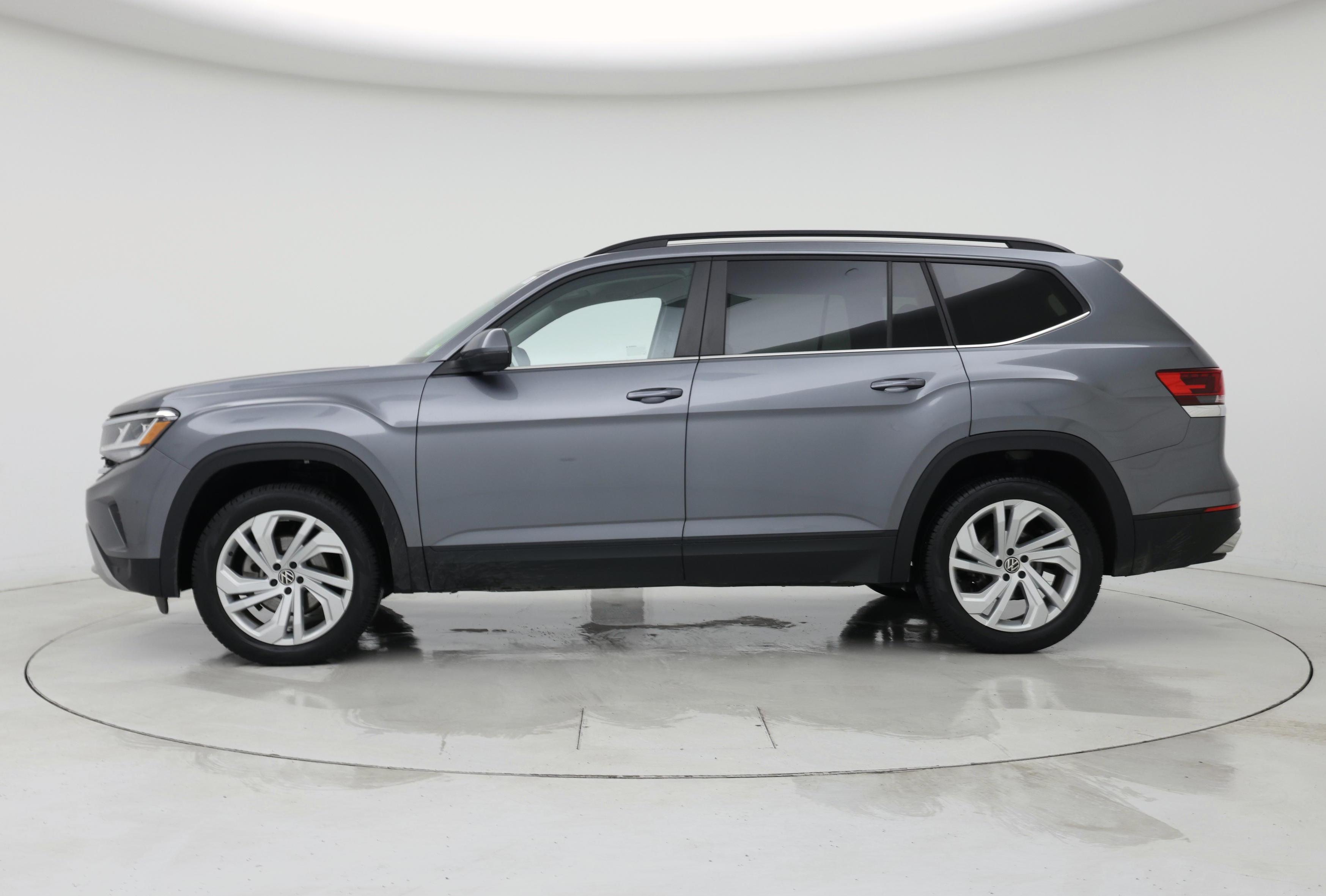 Thumbnail: 2023 Volkswagen Atlas - 3