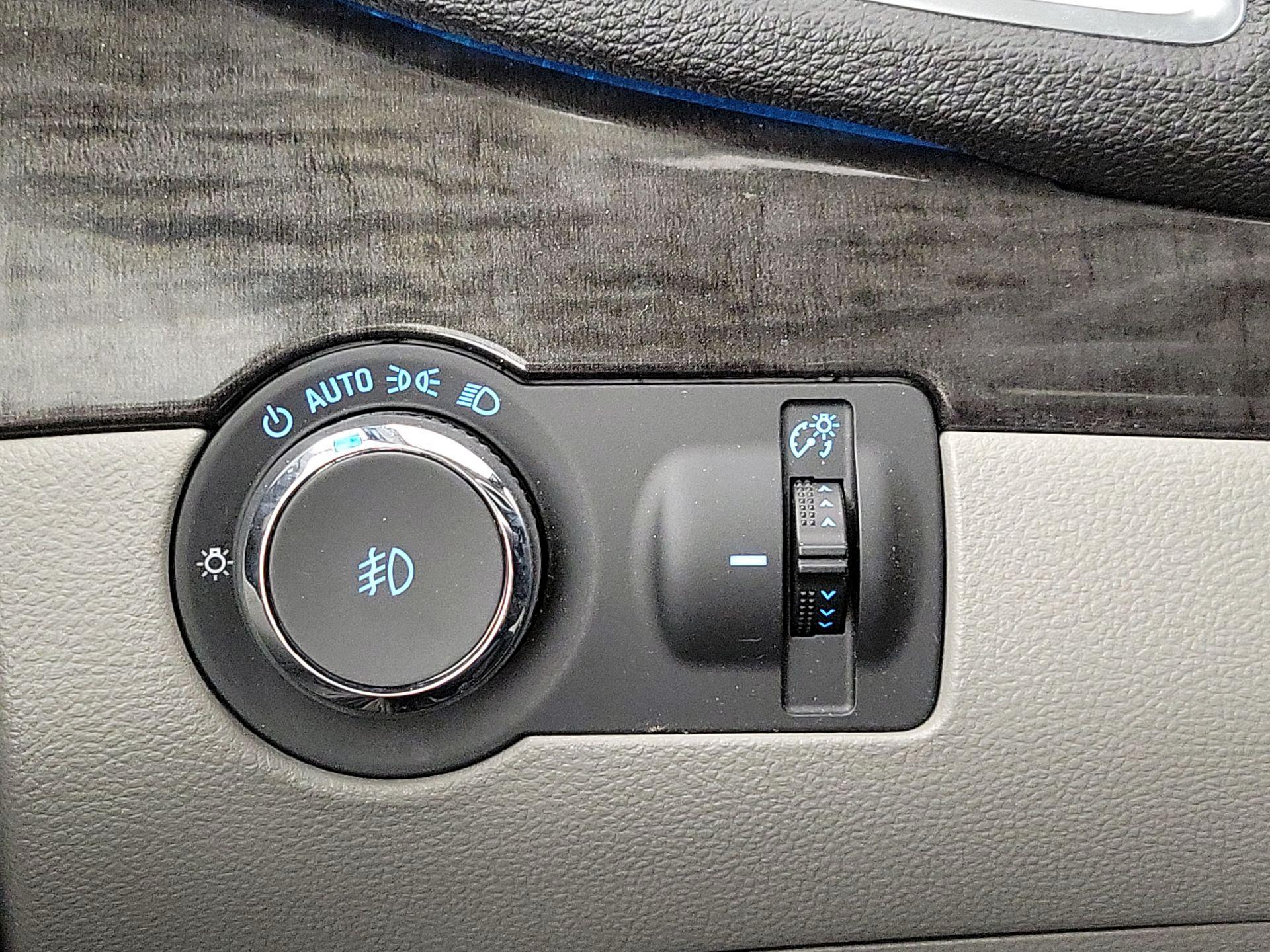 Thumbnail: 2015 Buick Encore - 13