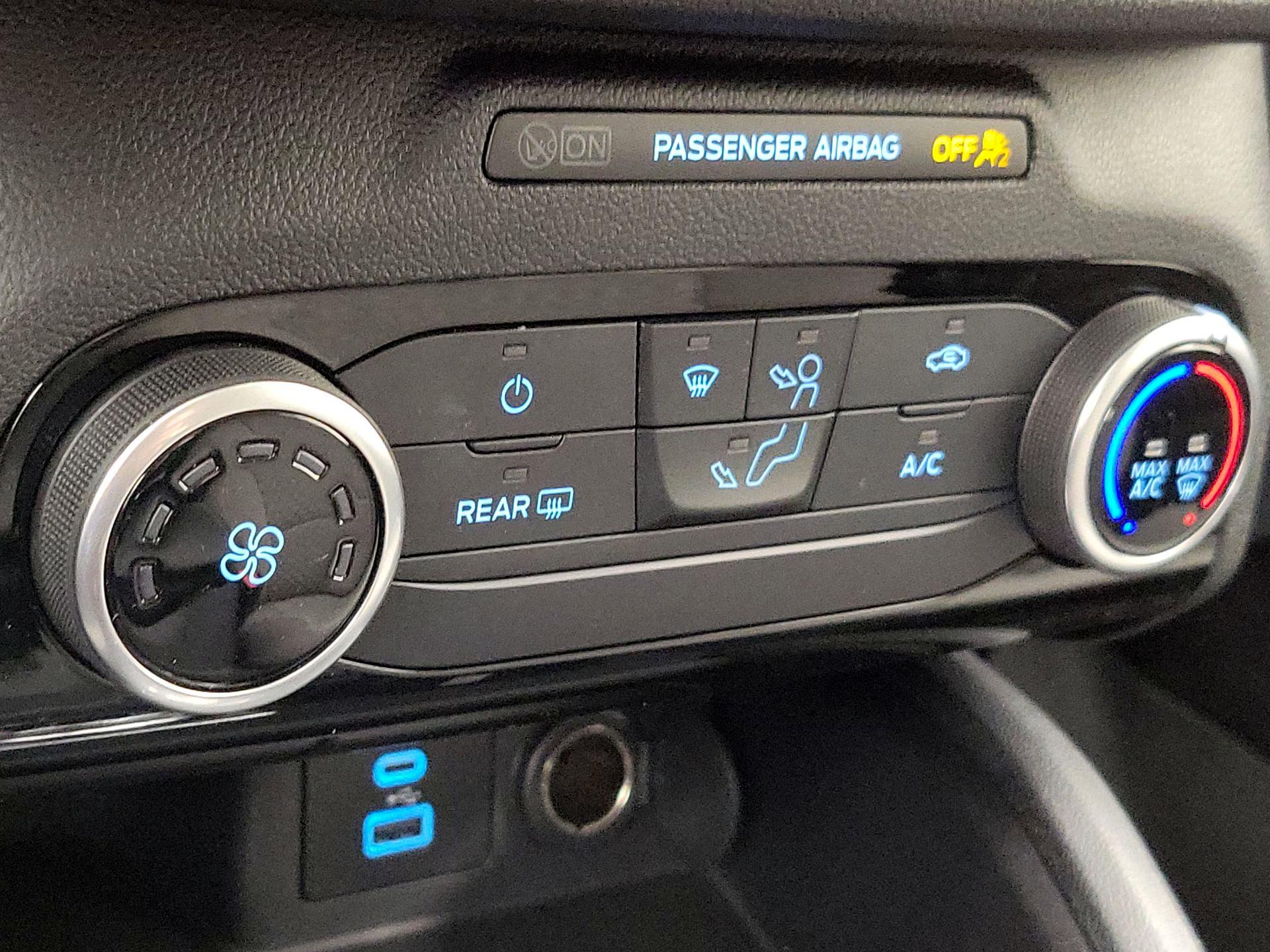 Thumbnail: 2021 Ford Escape - 16