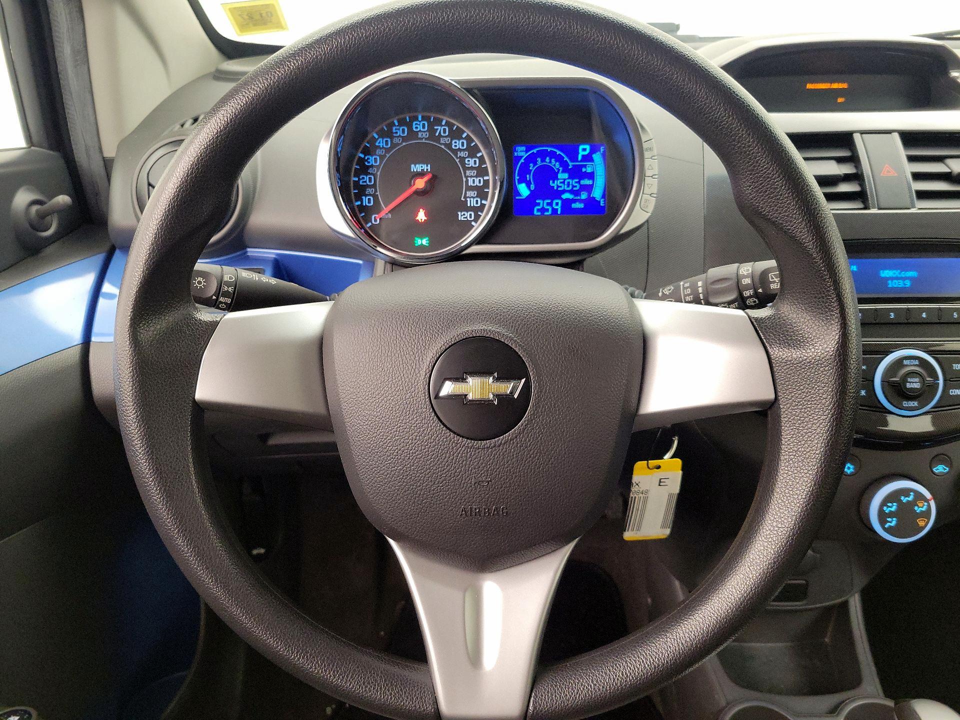 Thumbnail: 2015 Chevrolet Spark - 10