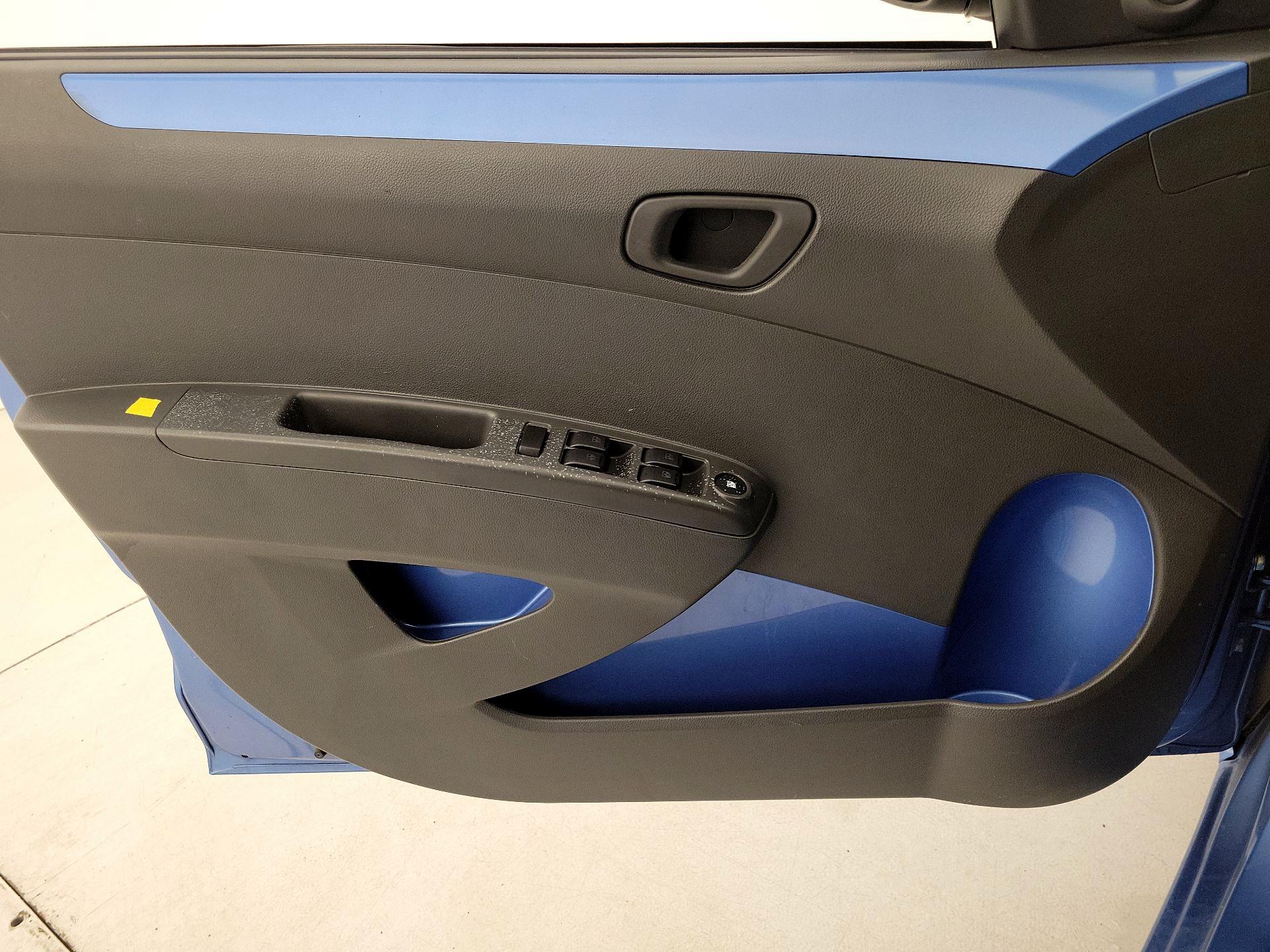 Thumbnail: 2015 Chevrolet Spark - 12