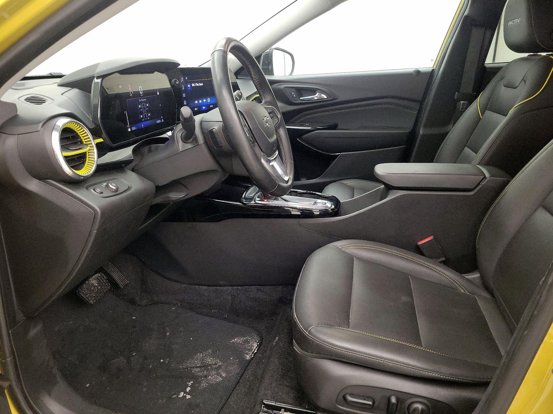 Thumbnail: 2024 Chevrolet Trax - 11