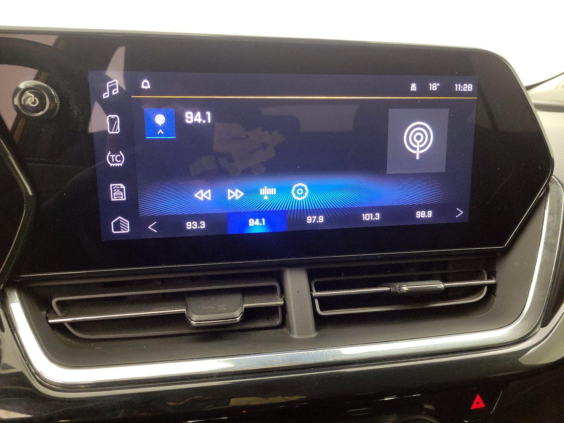 Thumbnail: 2024 Chevrolet Trax - 15