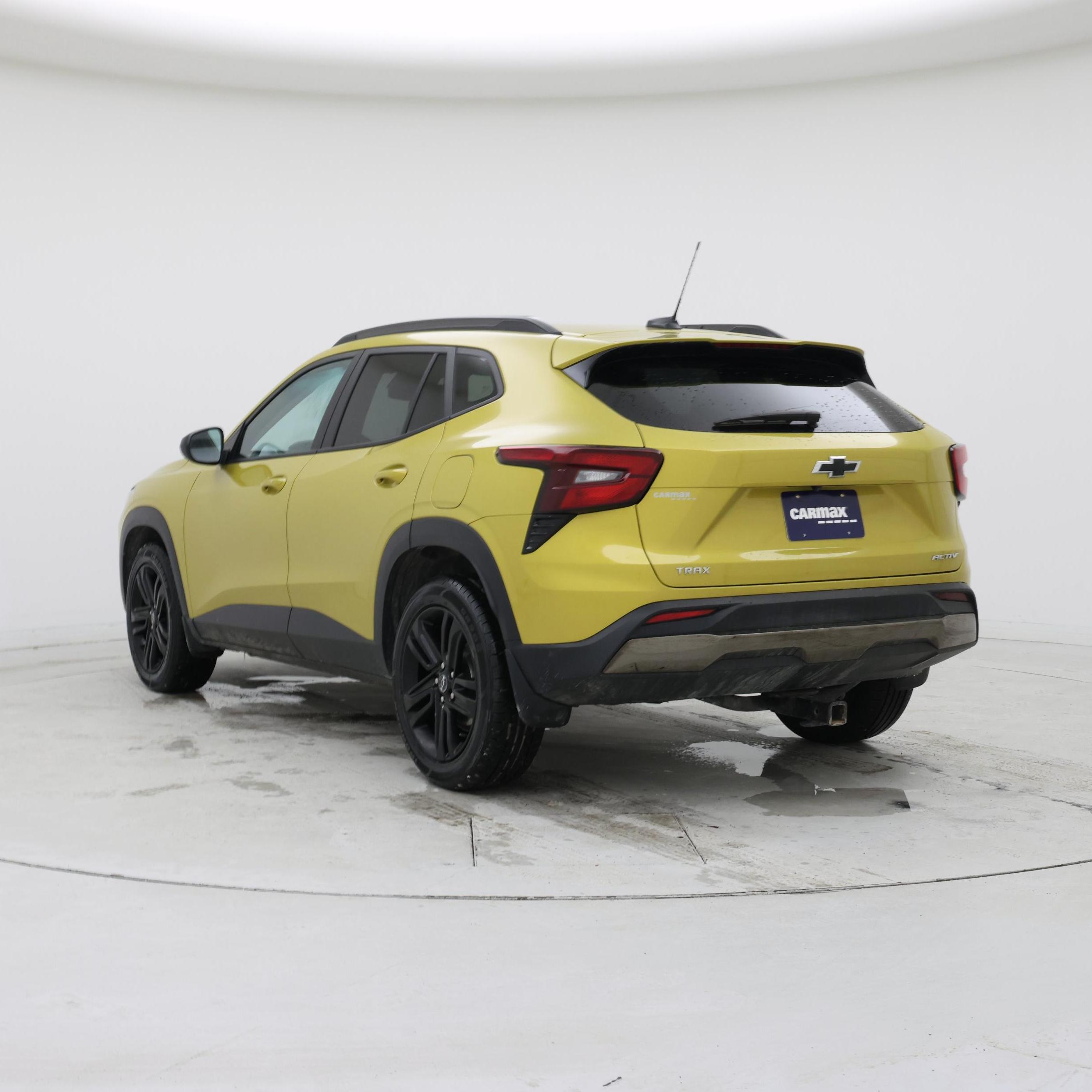 Thumbnail: 2024 Chevrolet Trax - 2