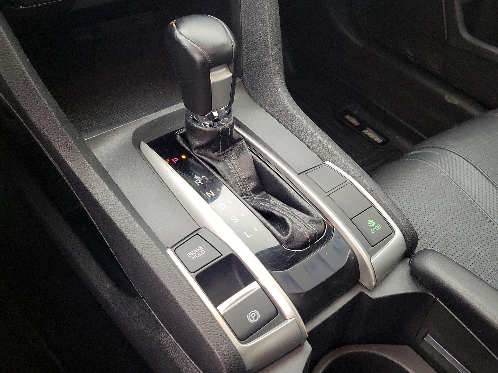 Thumbnail: 2017 Honda Civic - 17