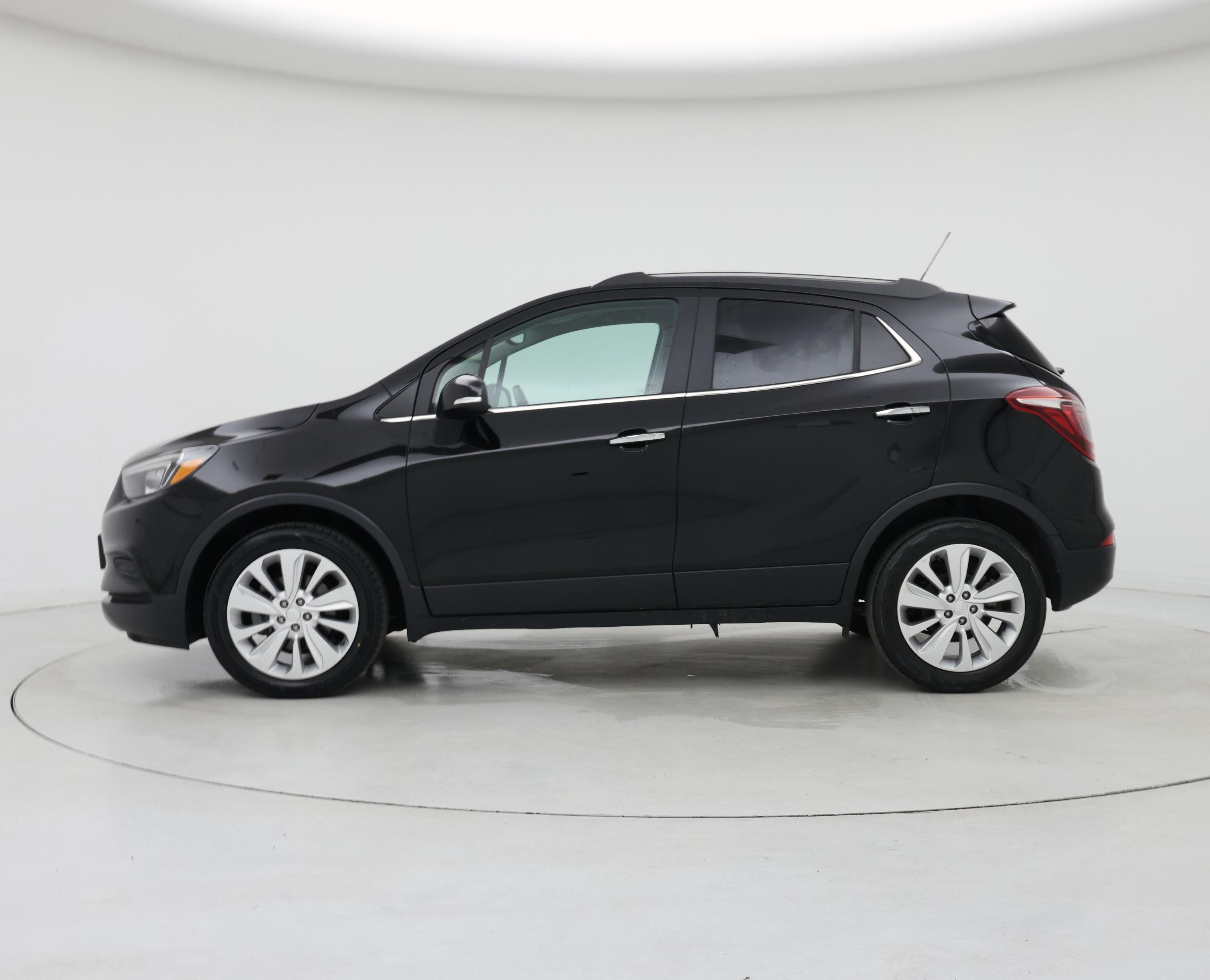 Thumbnail: 2019 Buick Encore - 3