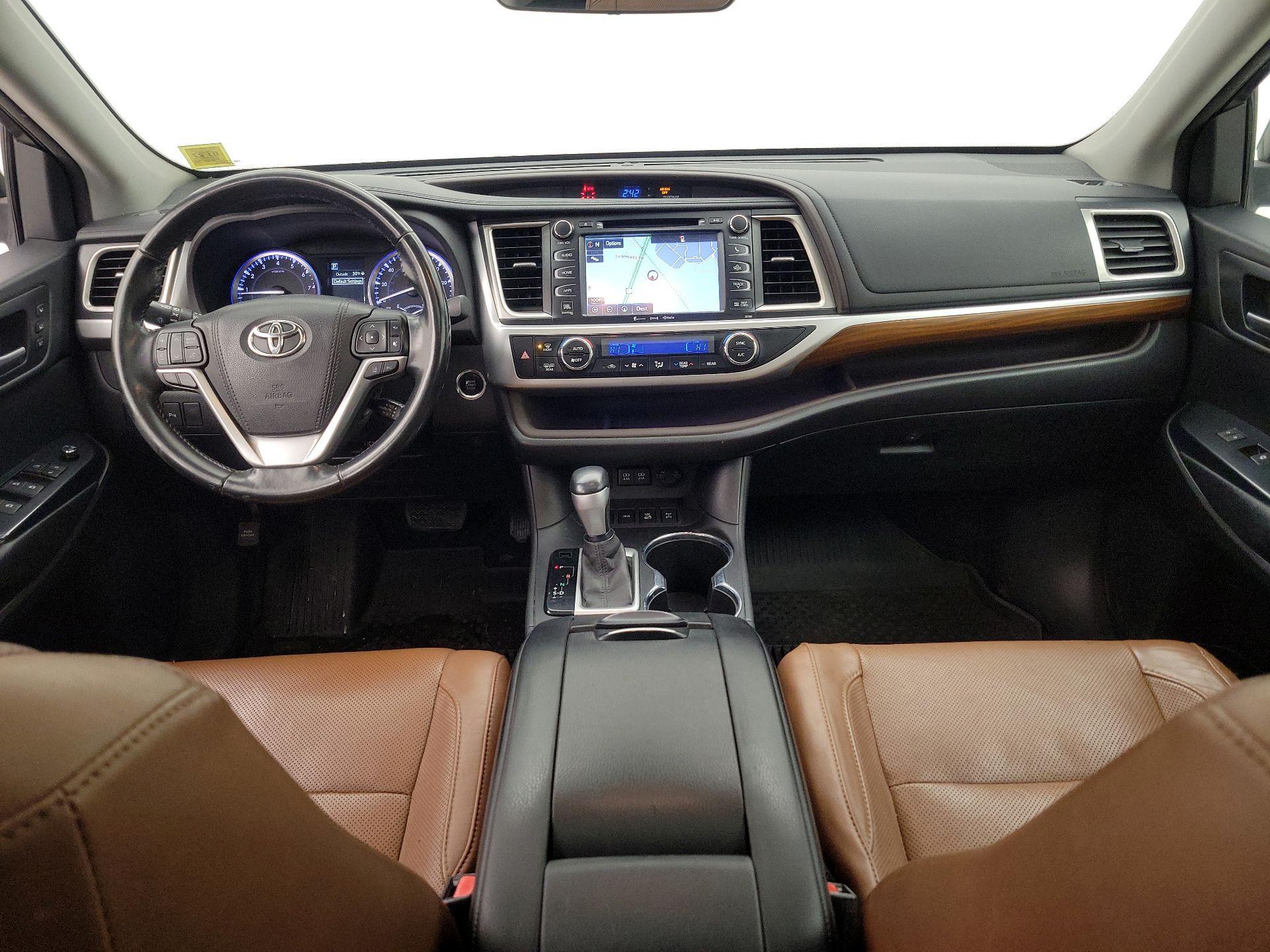 Thumbnail: 2017 Toyota Highlander - 9