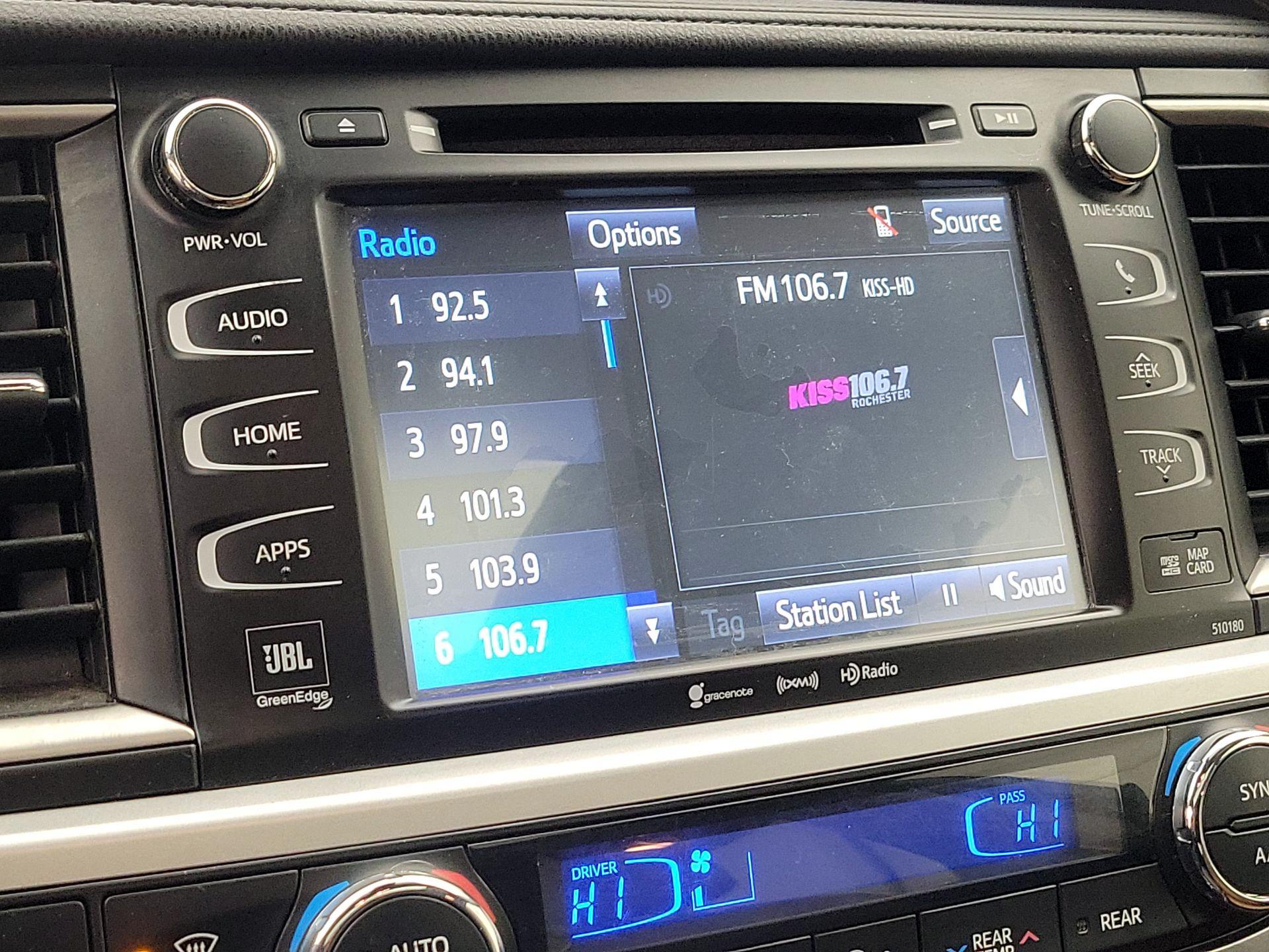 Thumbnail: 2017 Toyota Highlander - 16