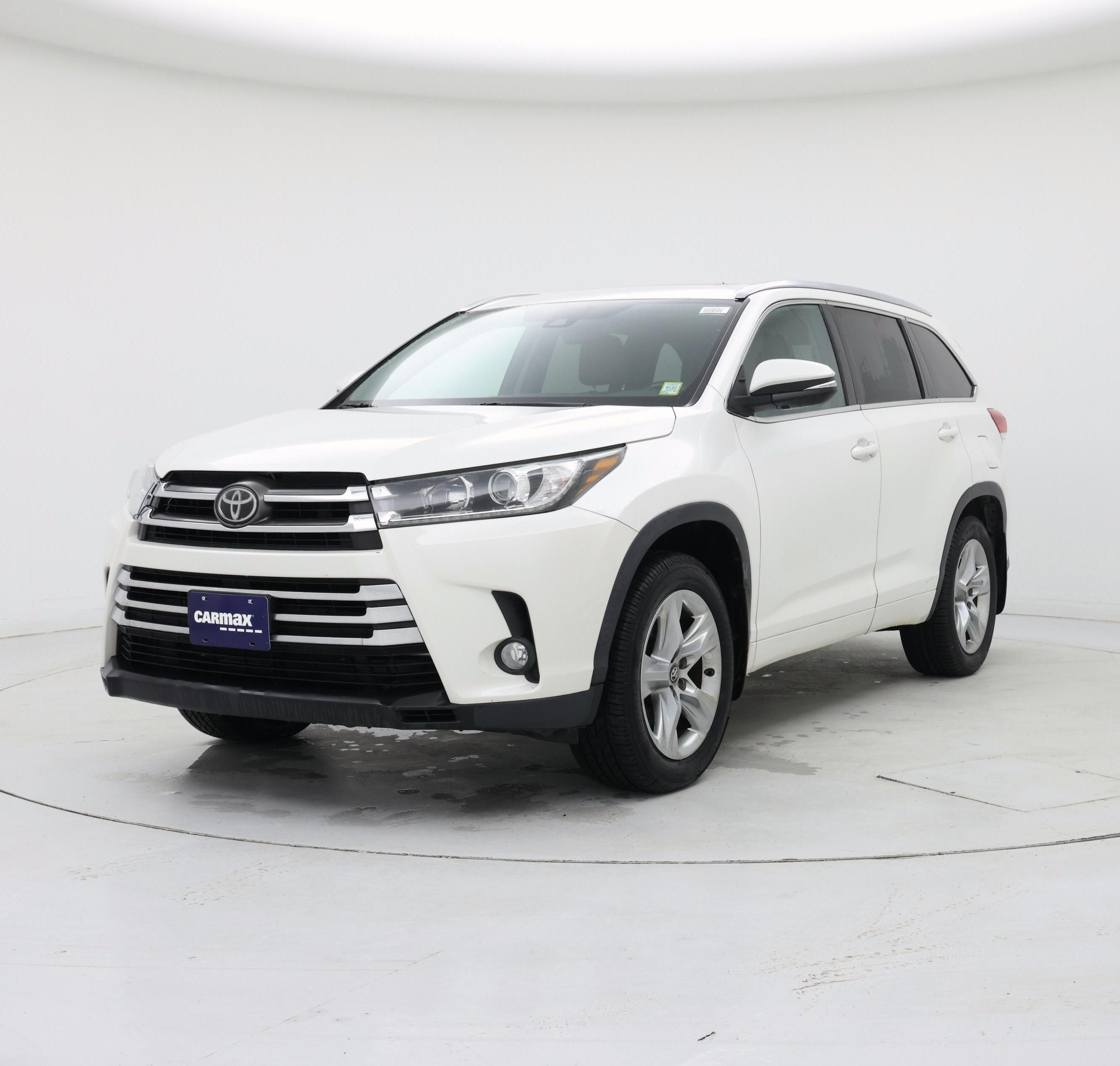 Thumbnail: 2017 Toyota Highlander - 4