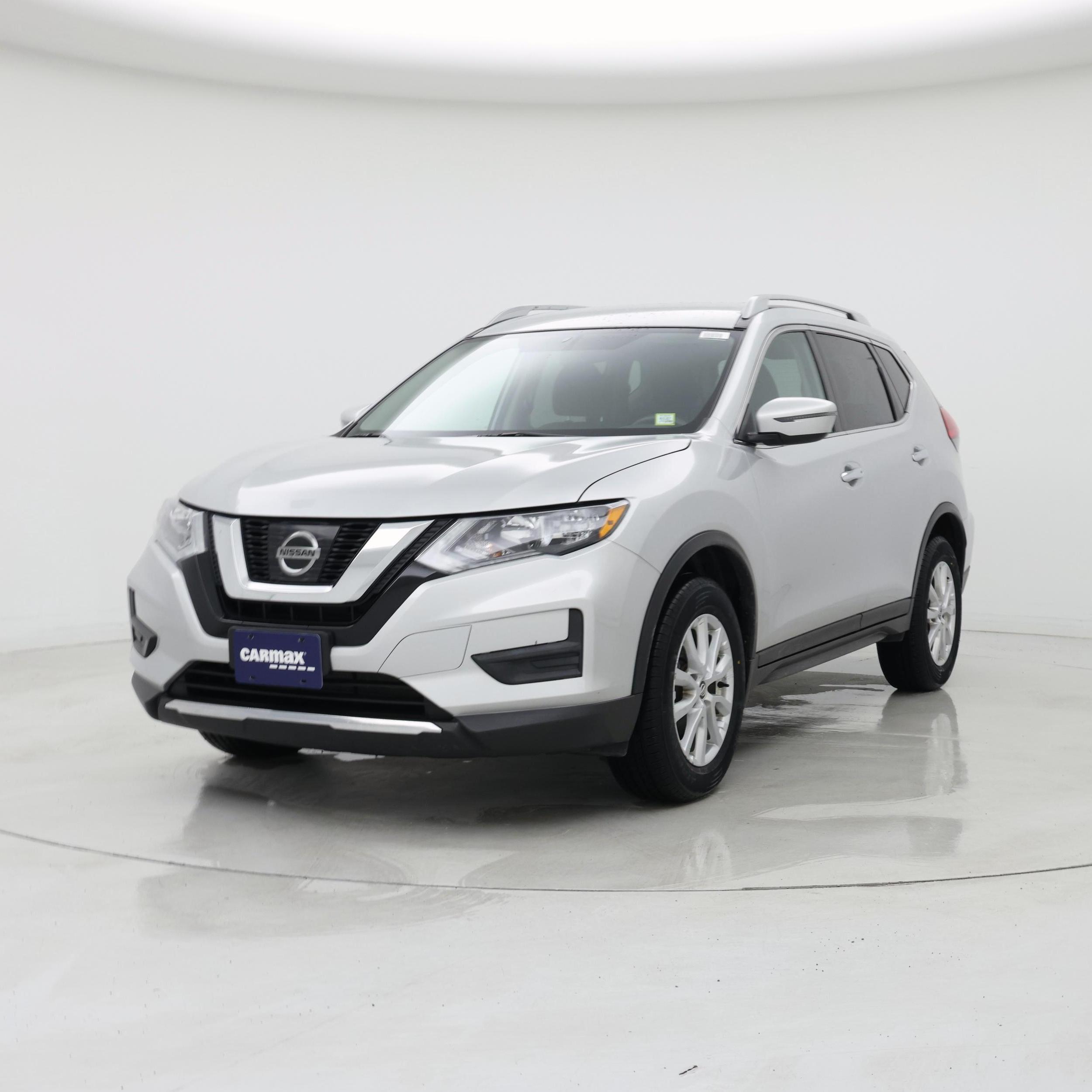 Thumbnail: 2017 Nissan Rogue - 4