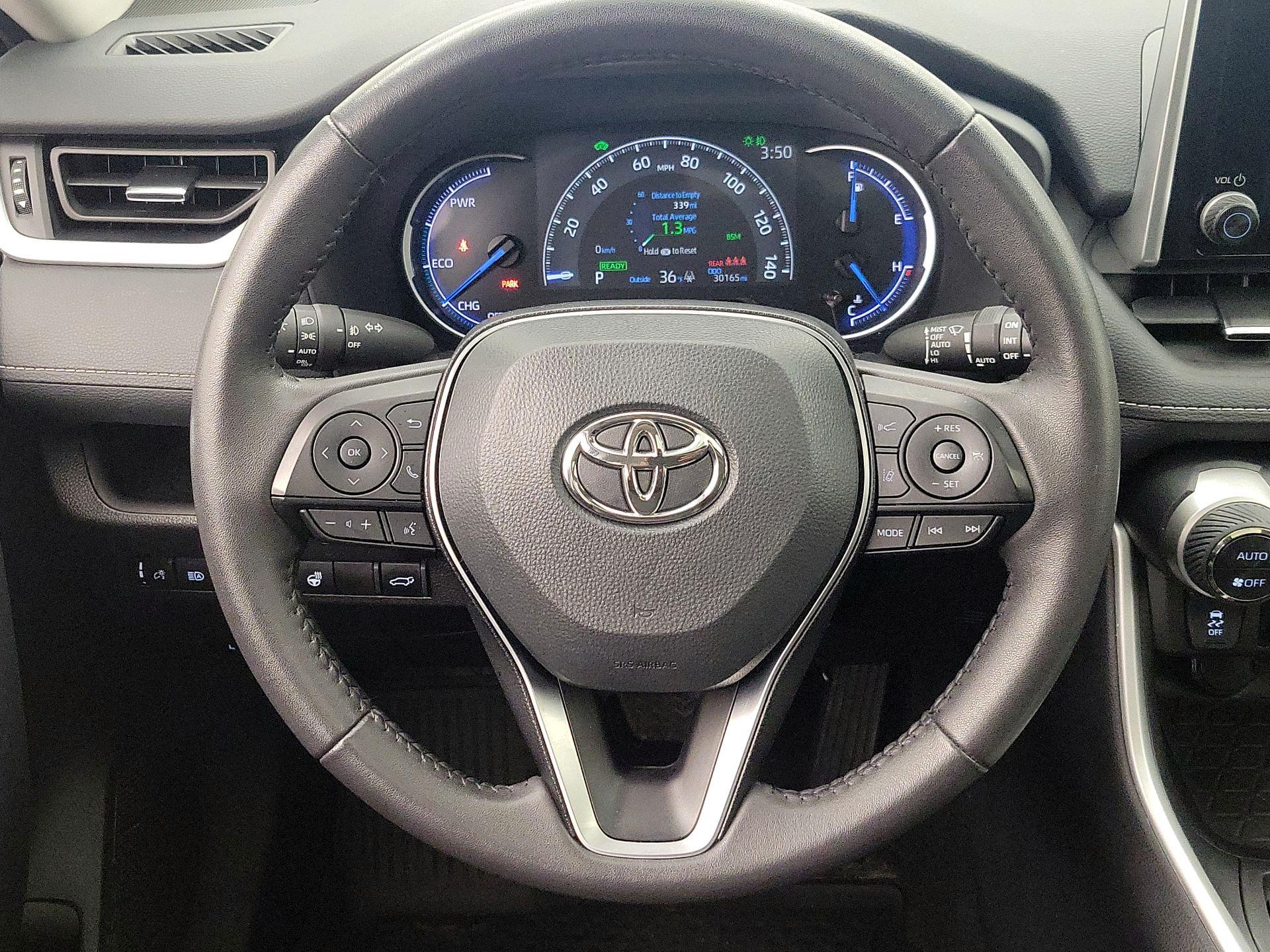 Thumbnail: 2025 Toyota RAV4 - 10