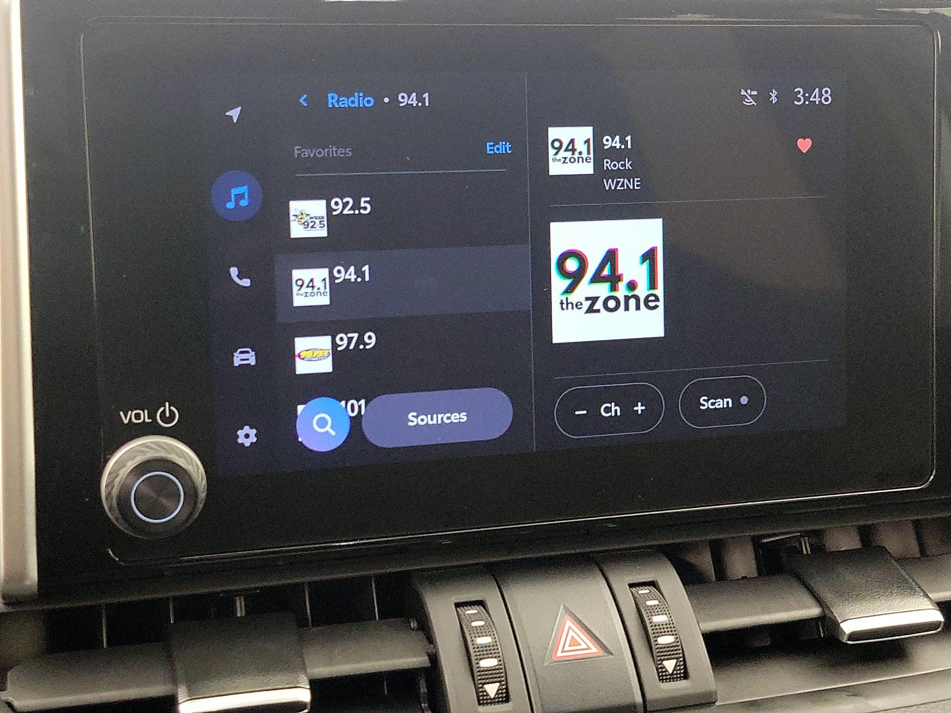 Thumbnail: 2025 Toyota RAV4 - 15