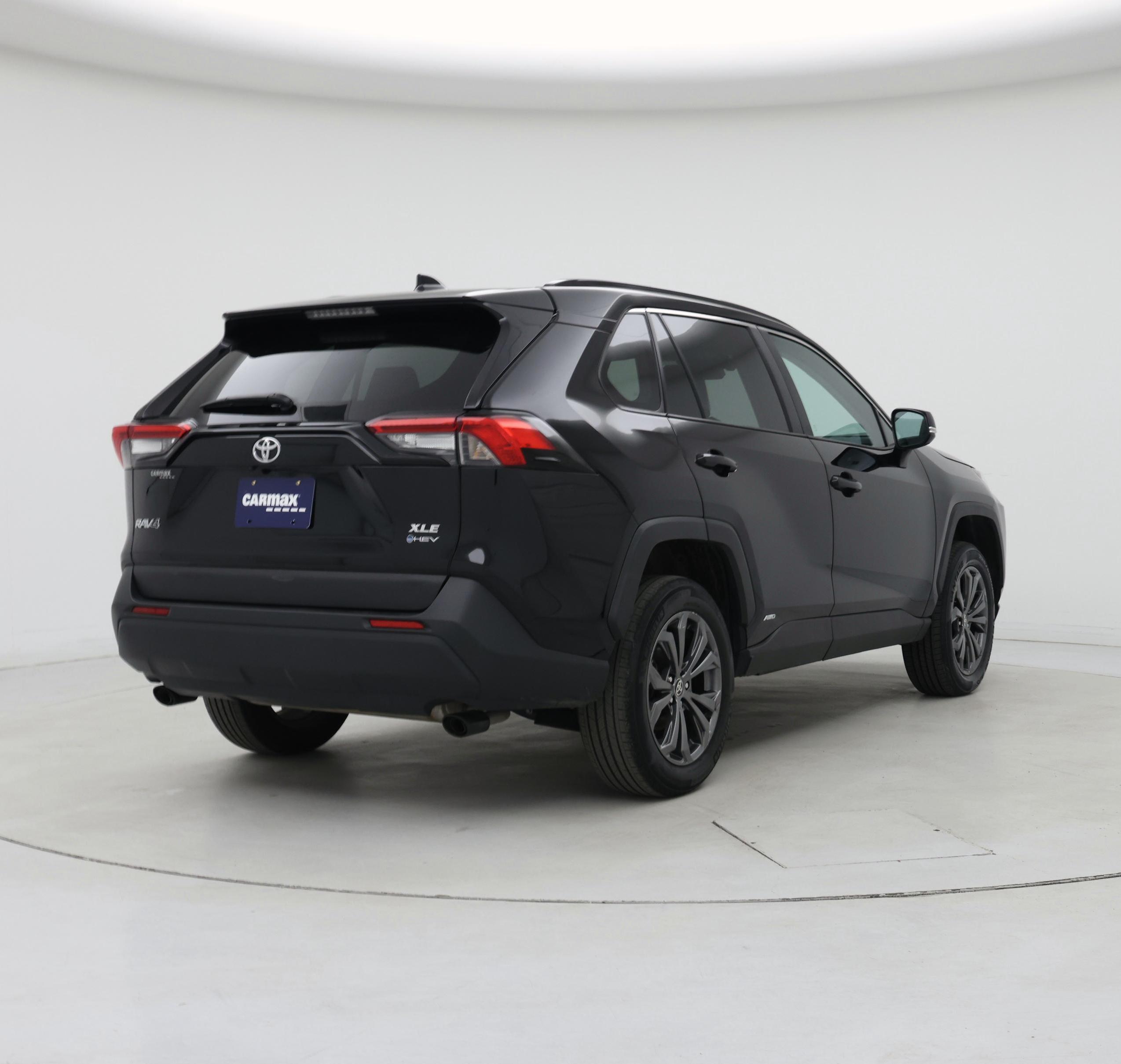 Thumbnail: 2025 Toyota RAV4 - 8