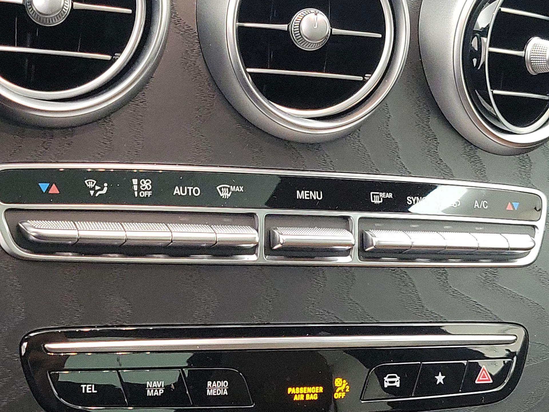 Thumbnail: 2021 Mercedes-Benz GLC - 16