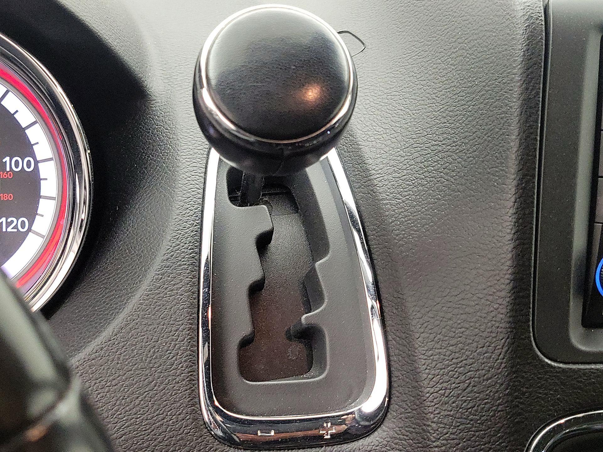 Thumbnail: 2019 Dodge Grand Caravan - 17