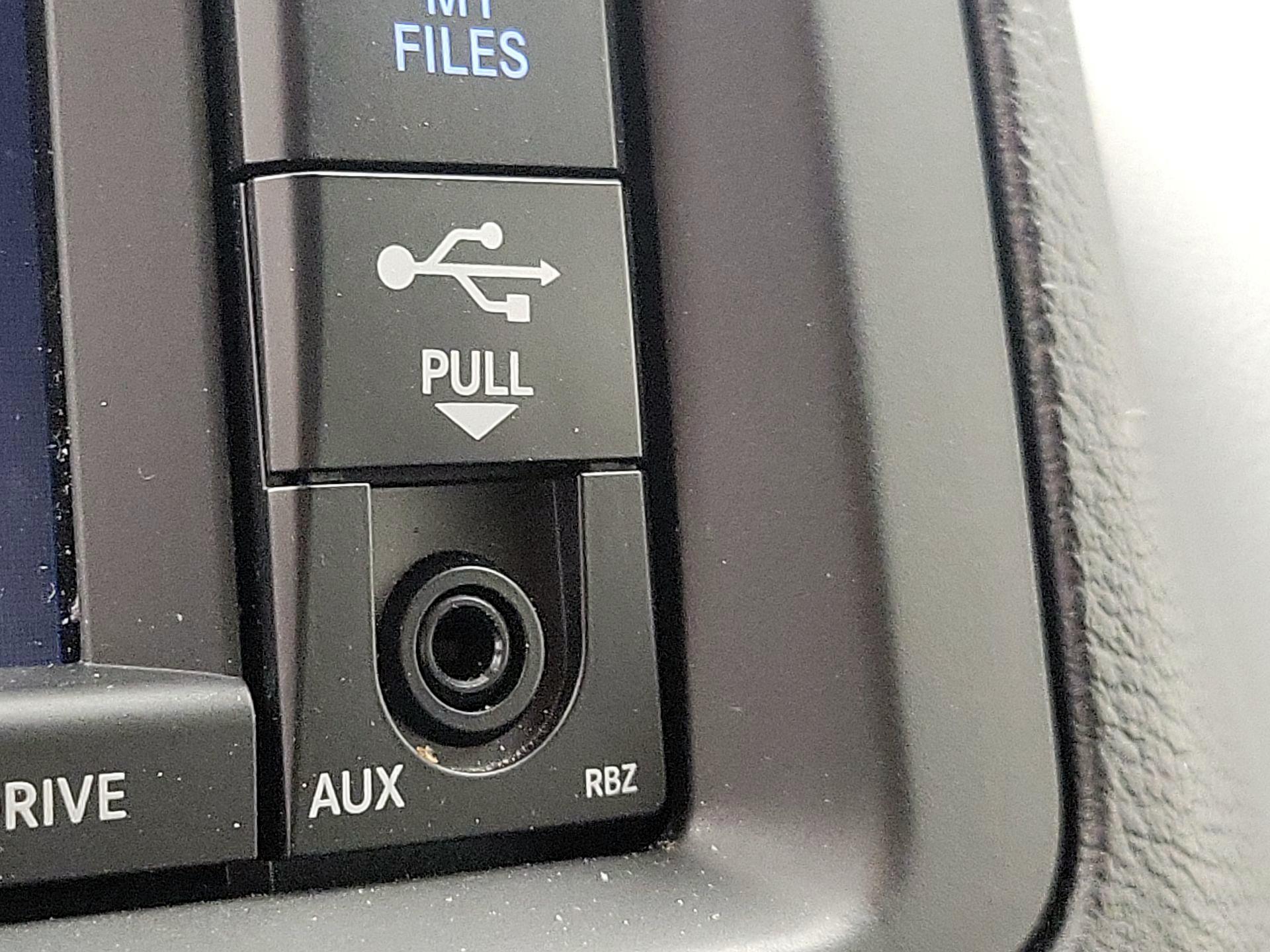 Thumbnail: 2019 Dodge Grand Caravan - 18